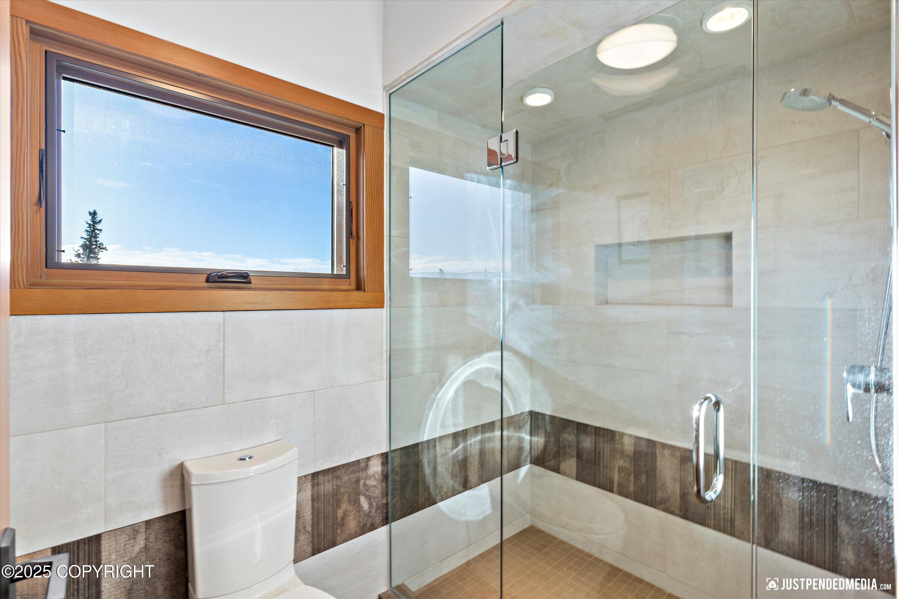 10400 Blackwolf Circle, Anchorage