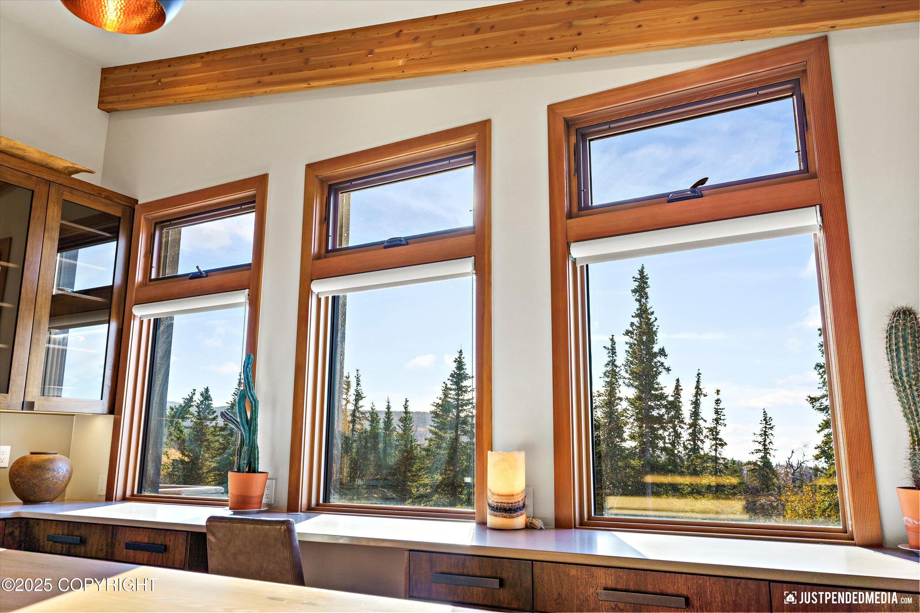 10400 Blackwolf Circle, Anchorage