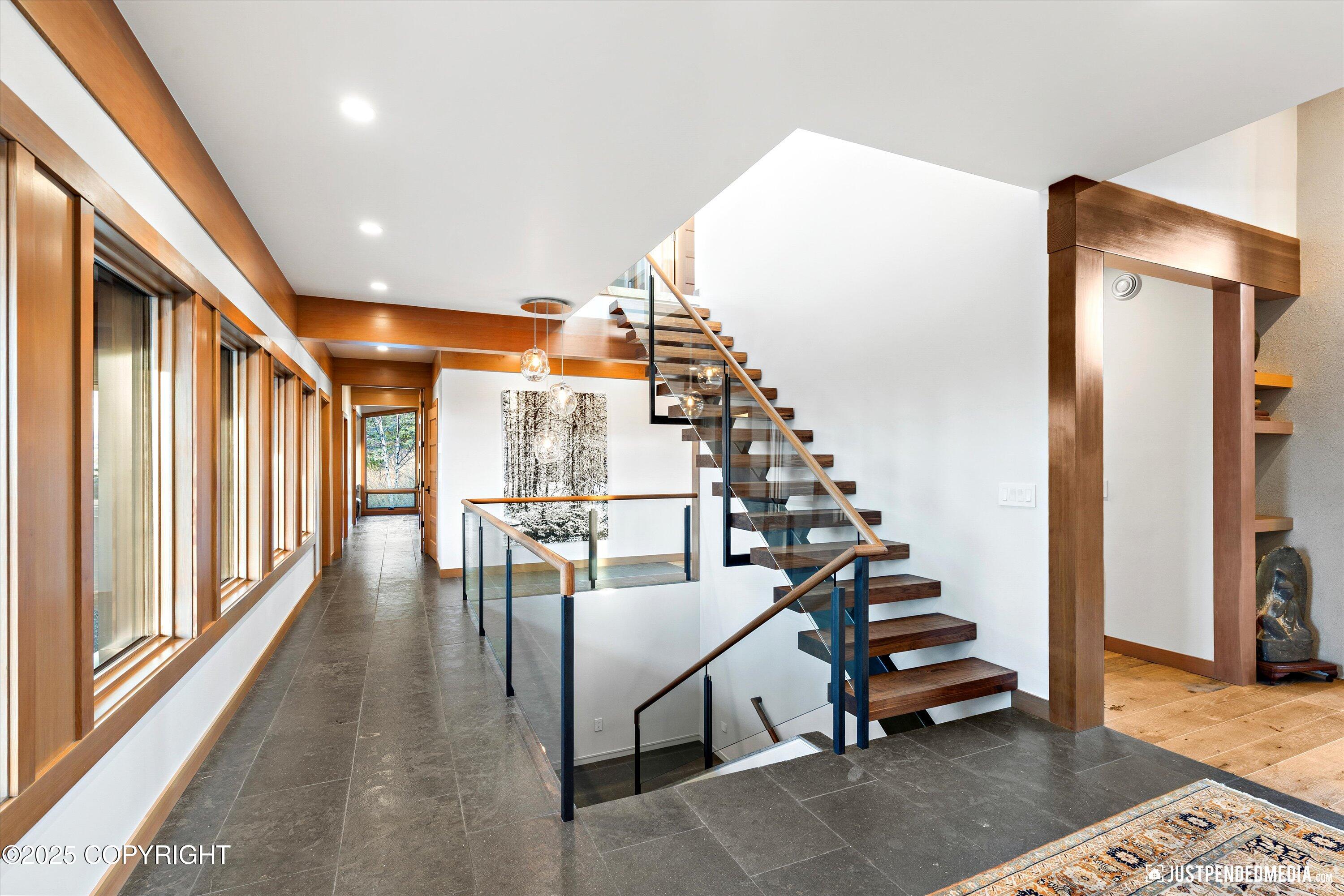 10400 Blackwolf Circle, Anchorage