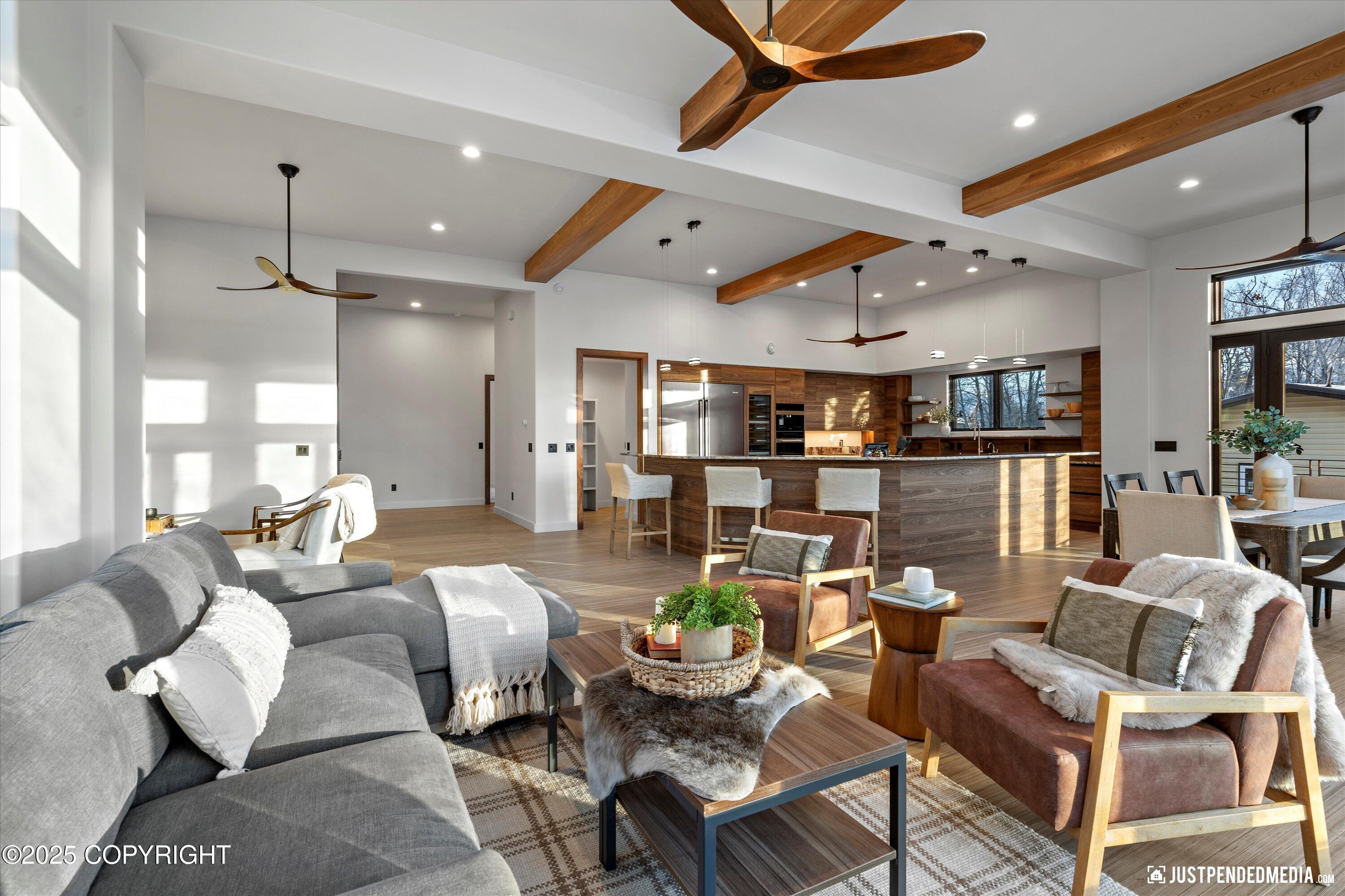 5112 Shorecrest Drive