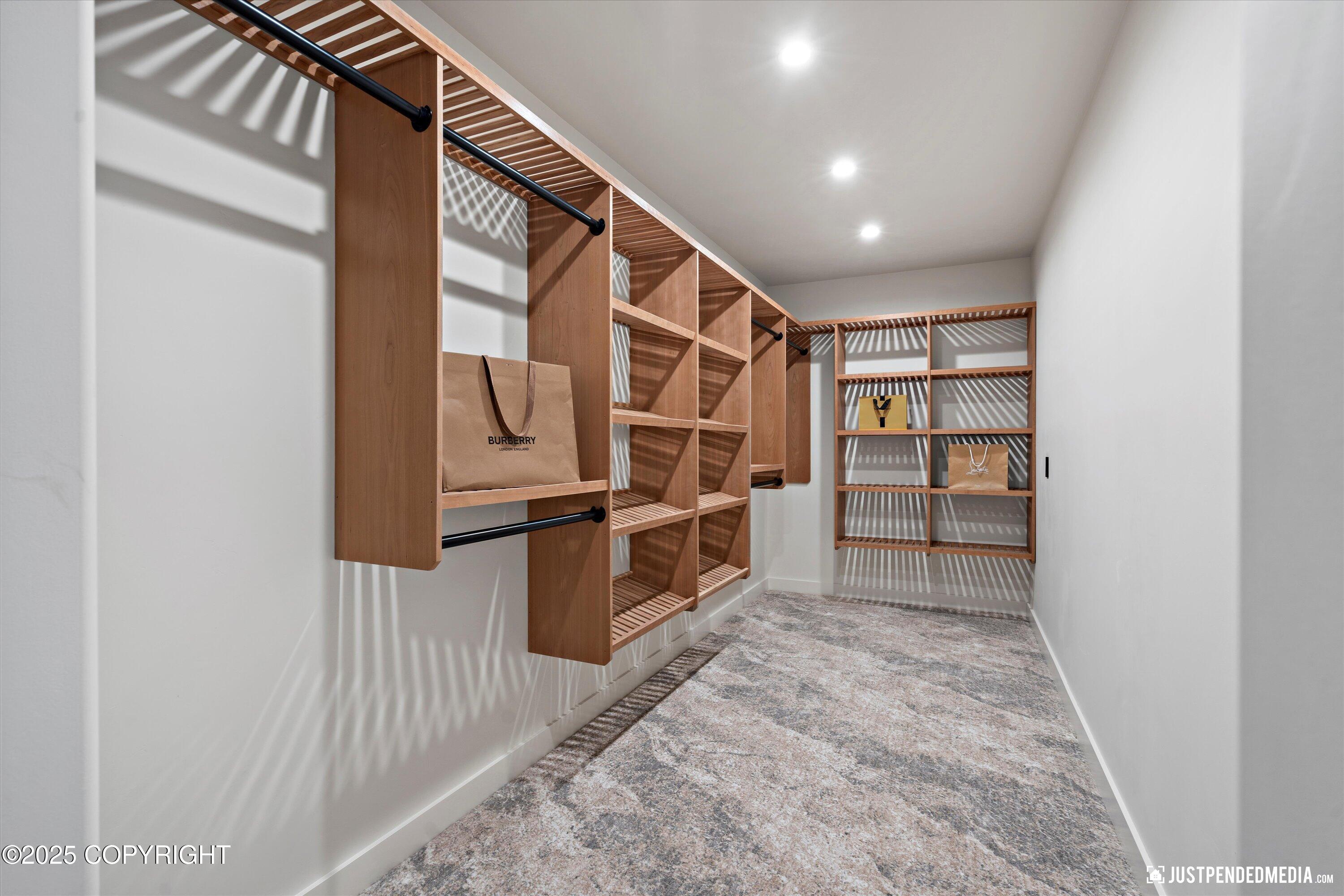 5112 Shorecrest Drive