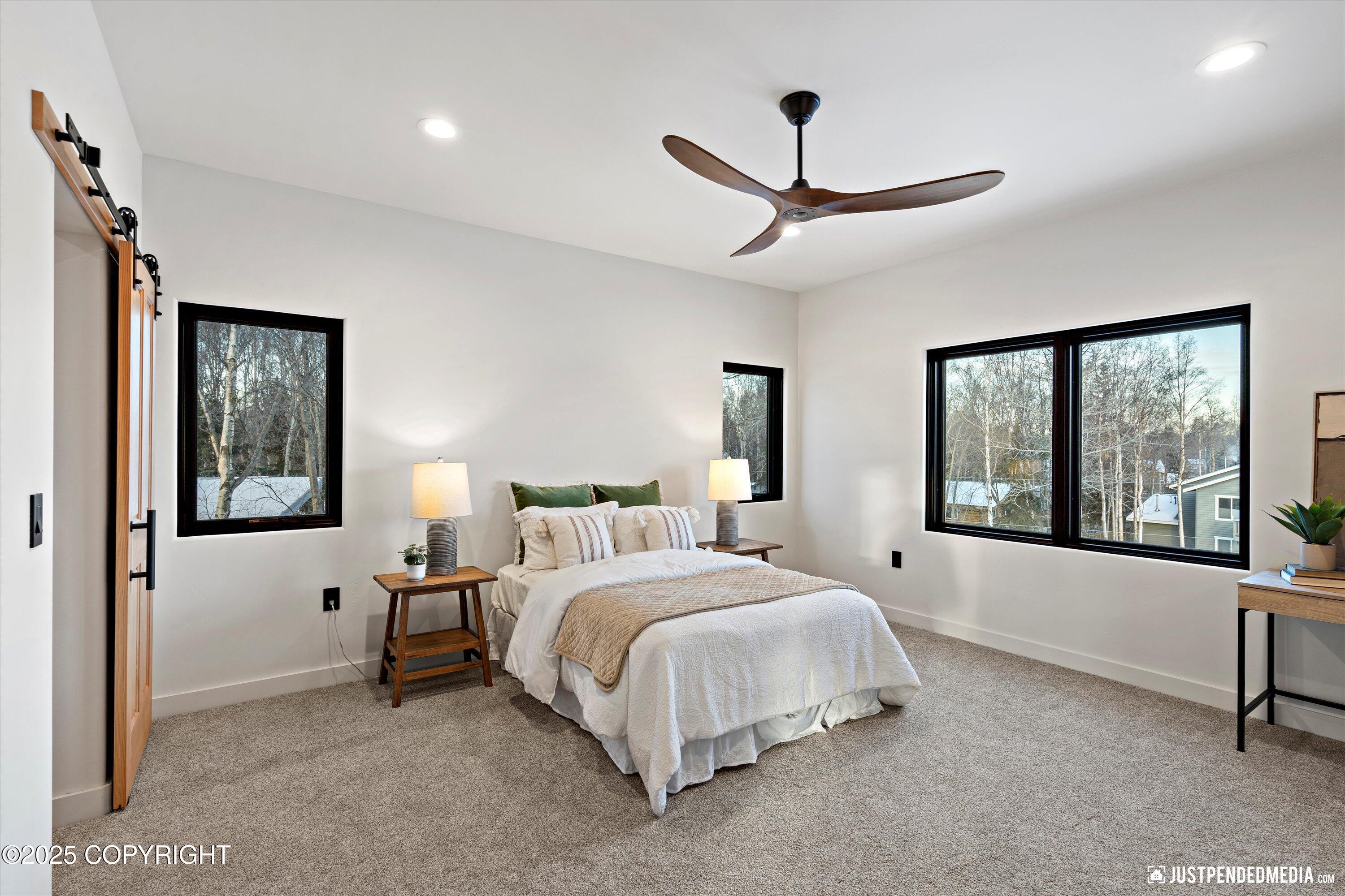 5112 Shorecrest Drive