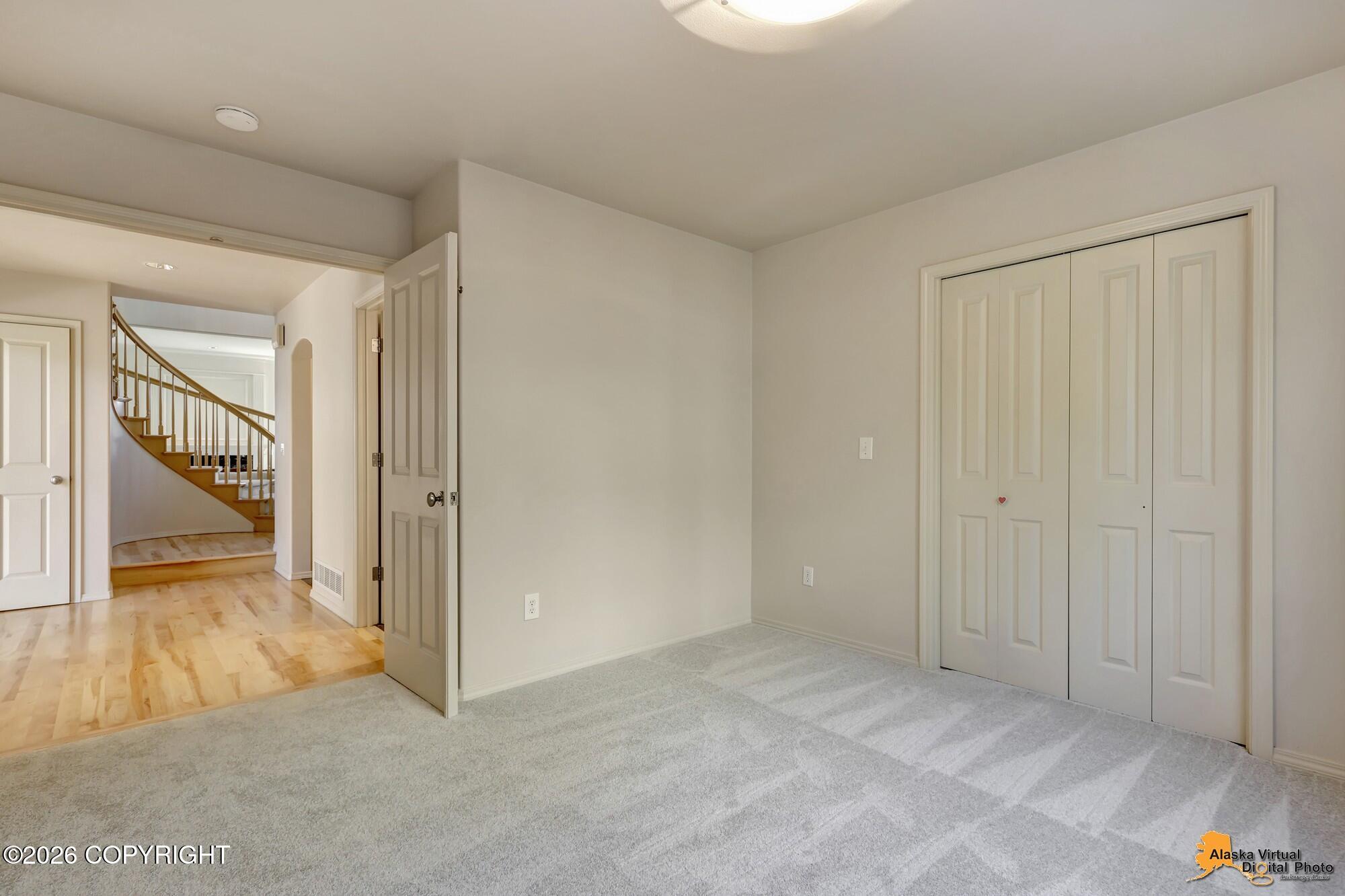 4742 Potter Crest Circle