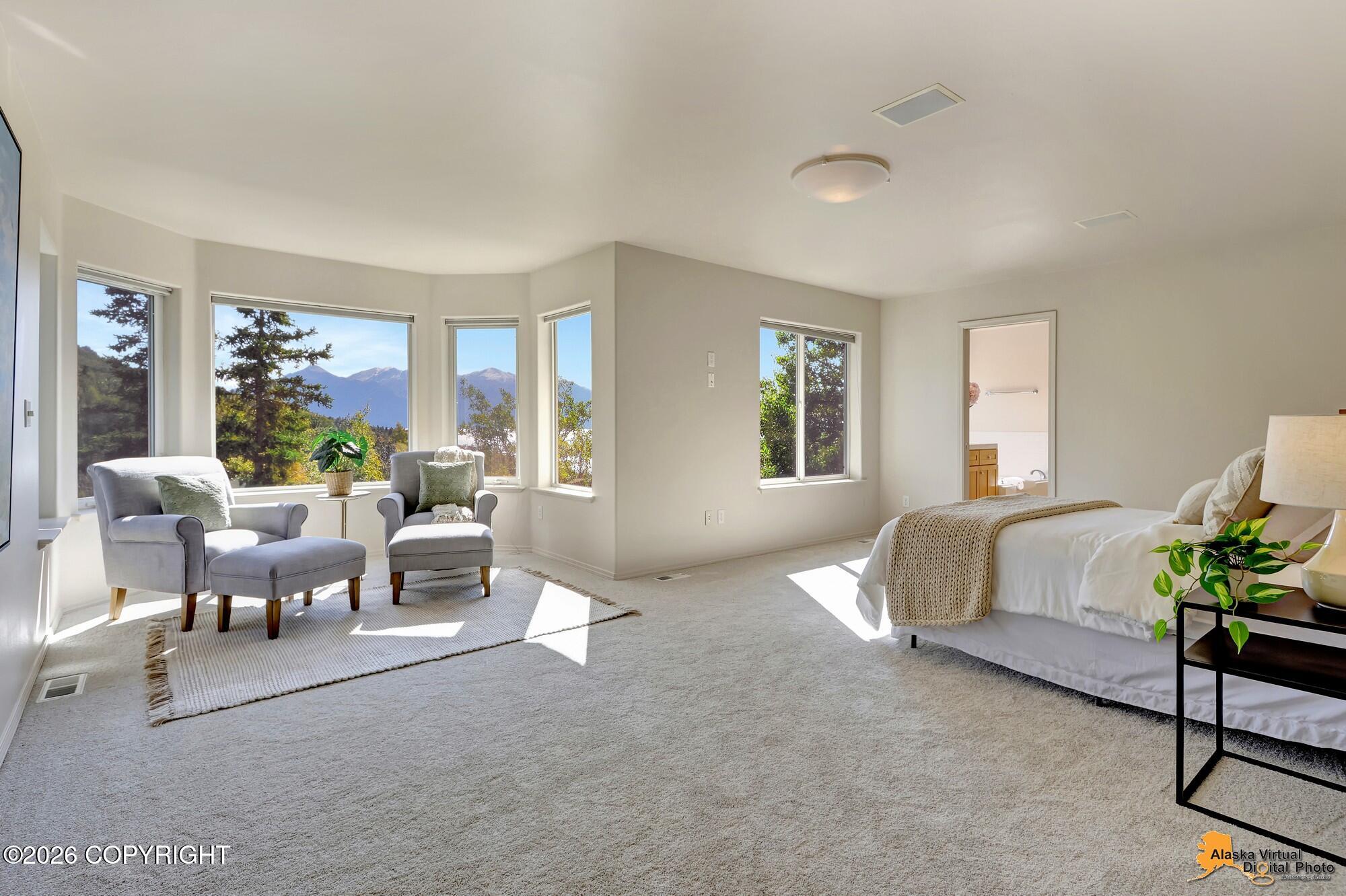 4742 Potter Crest Circle