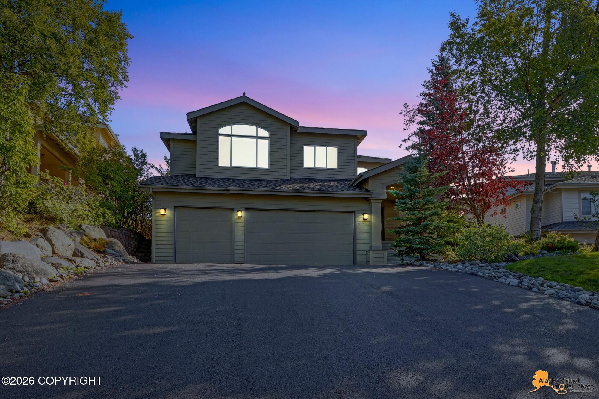 4742 Potter Crest Circle