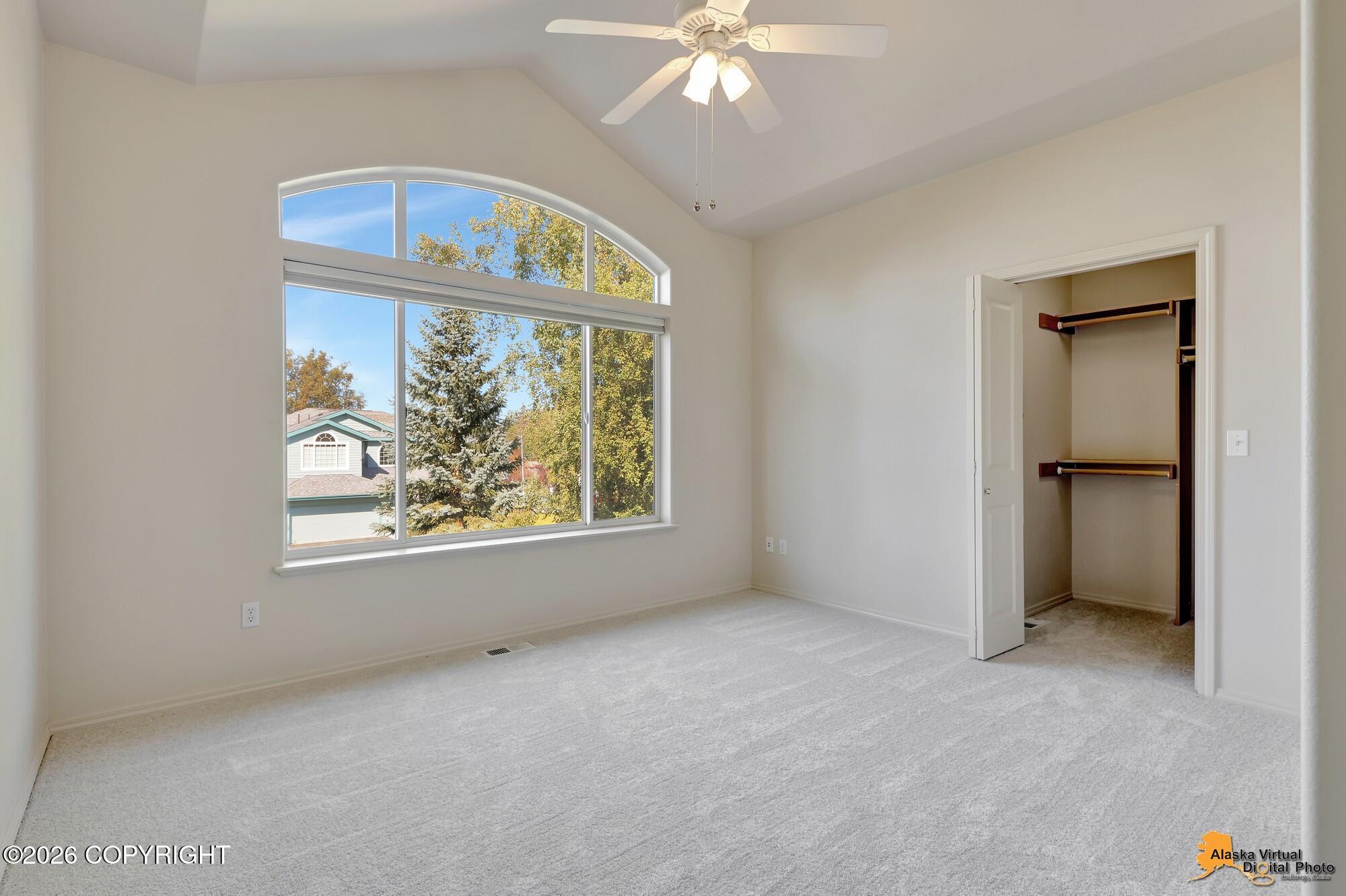 4742 Potter Crest Circle