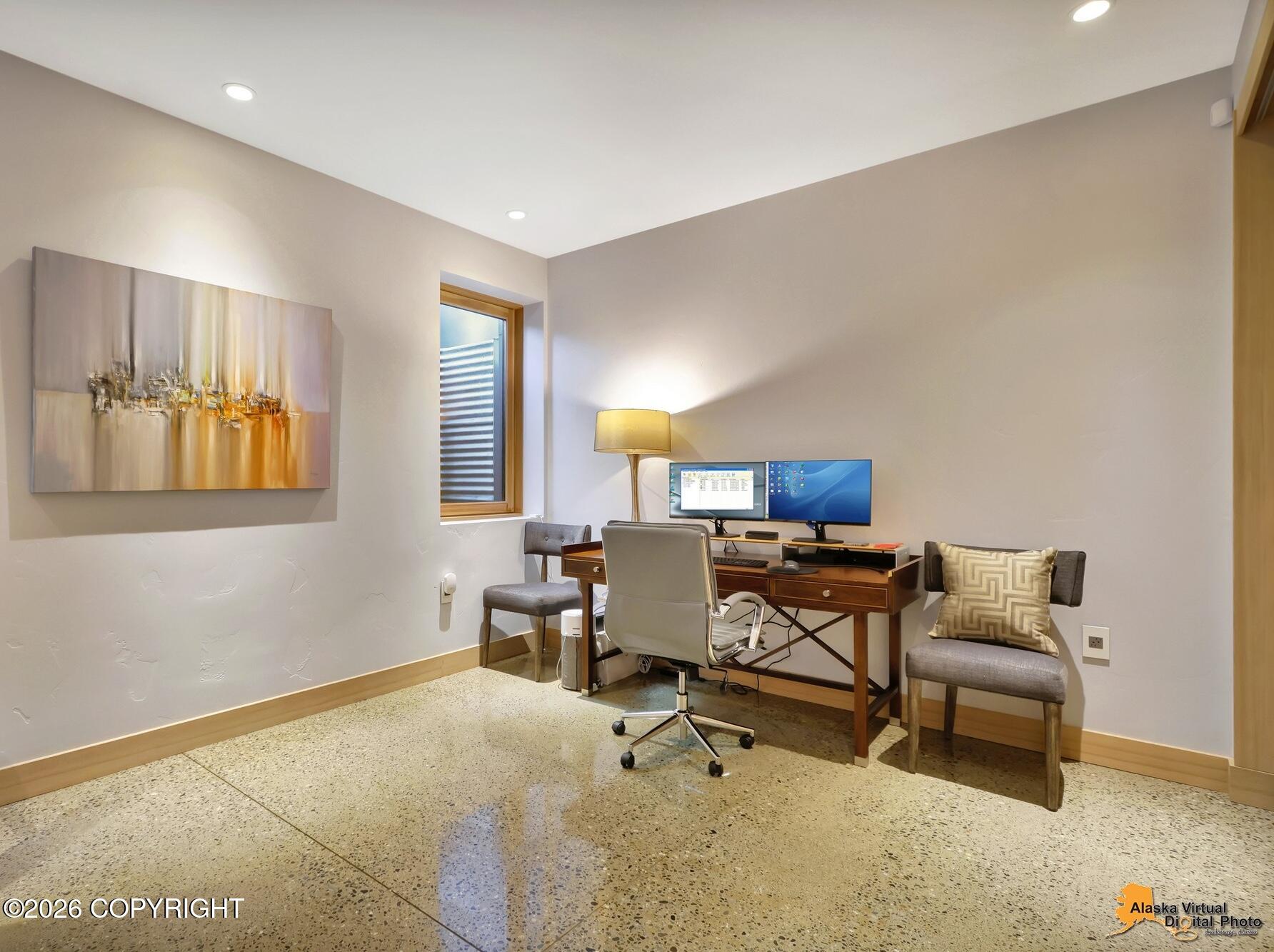 1105 W 11th Avenue