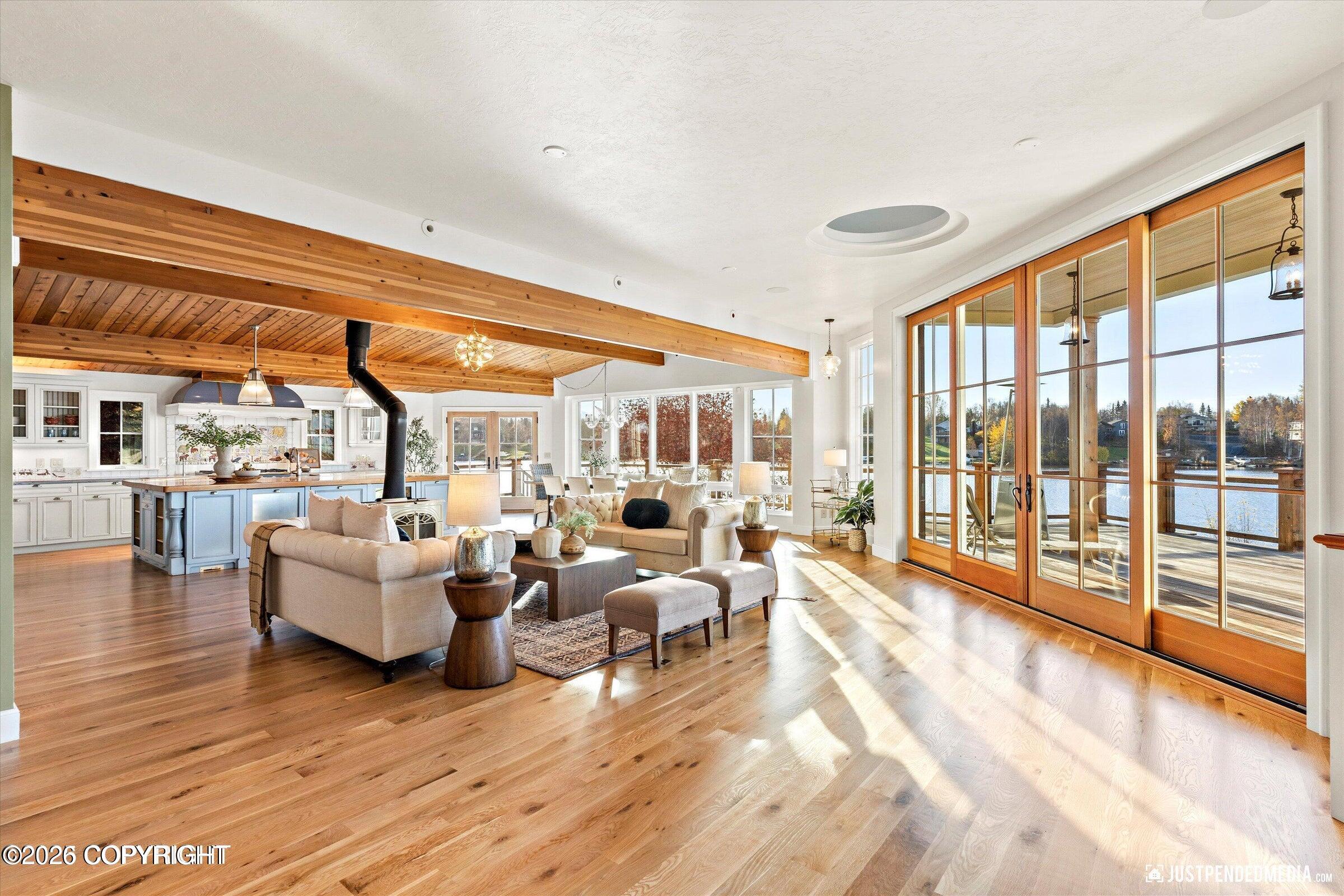 3806 North Point Circle