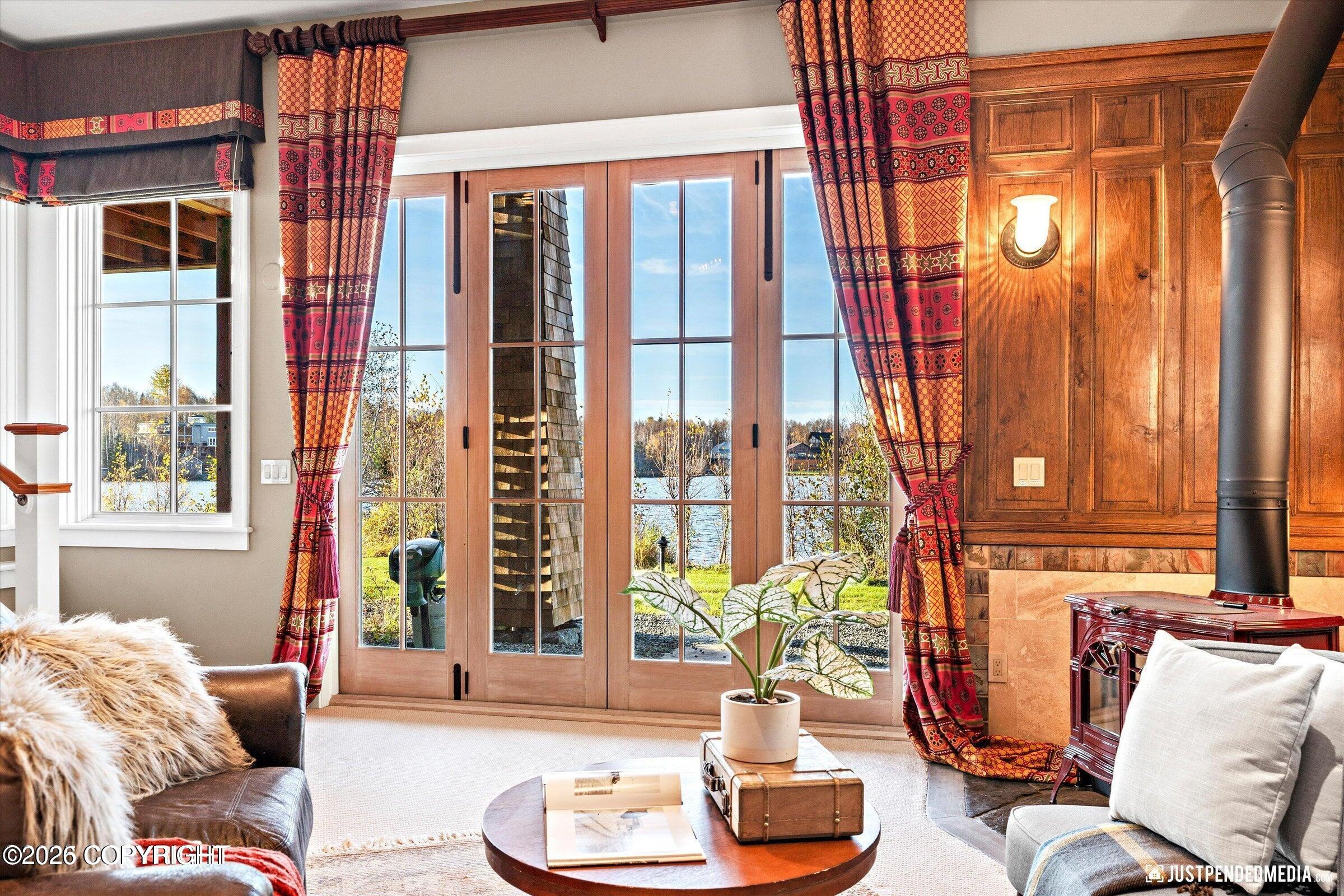 3806 North Point Circle