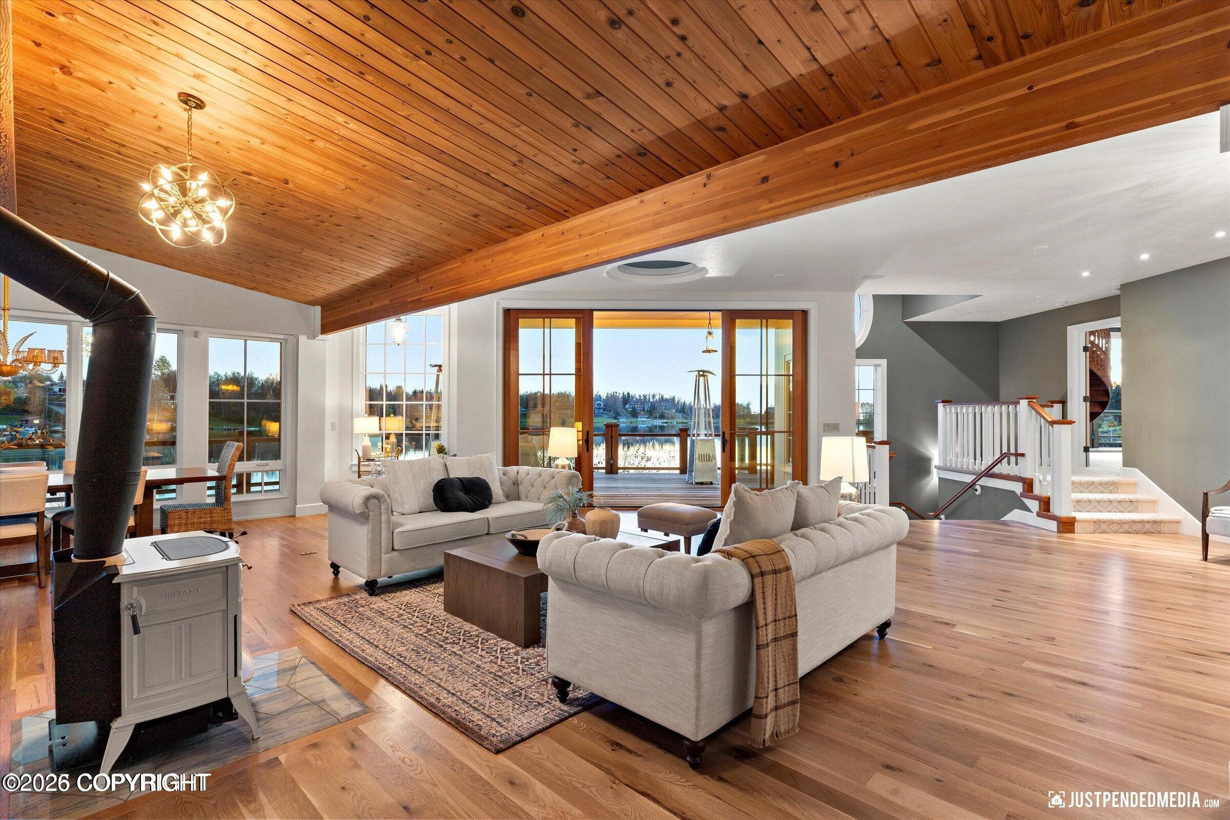 3806 North Point Circle