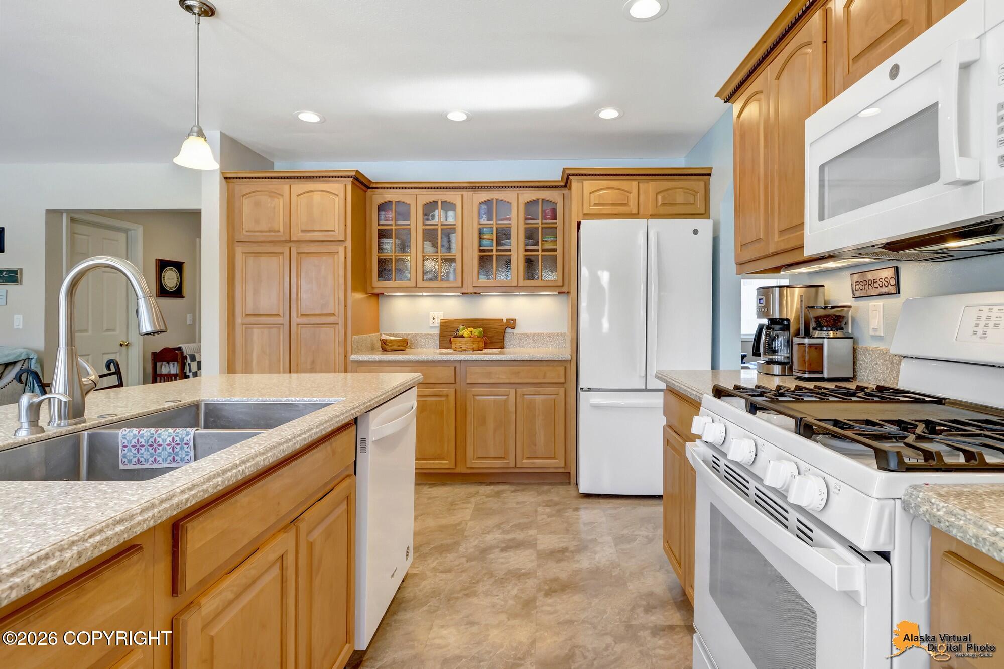 6430 Peppertree Circle