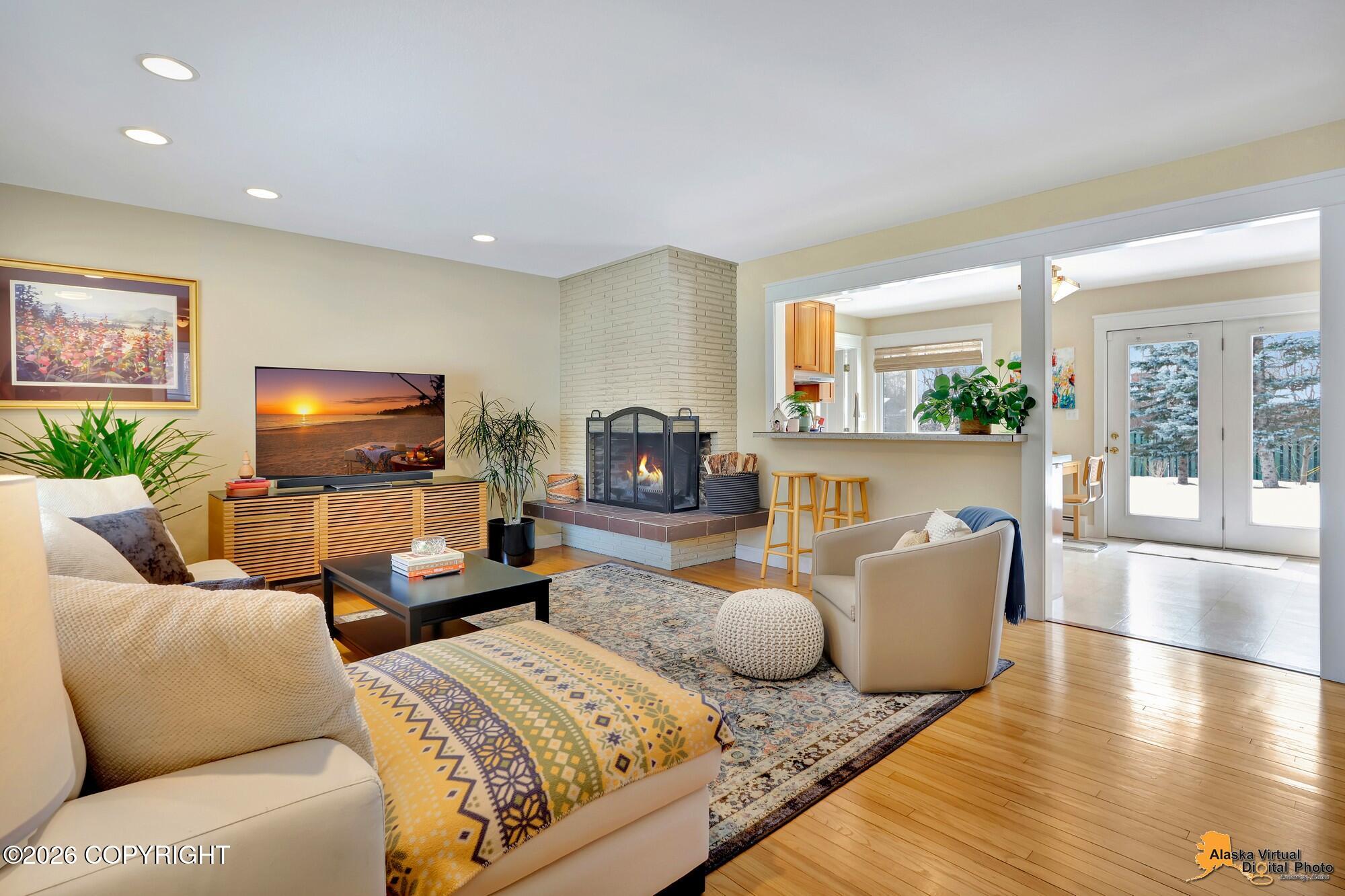 2350 Captain Cook Drive