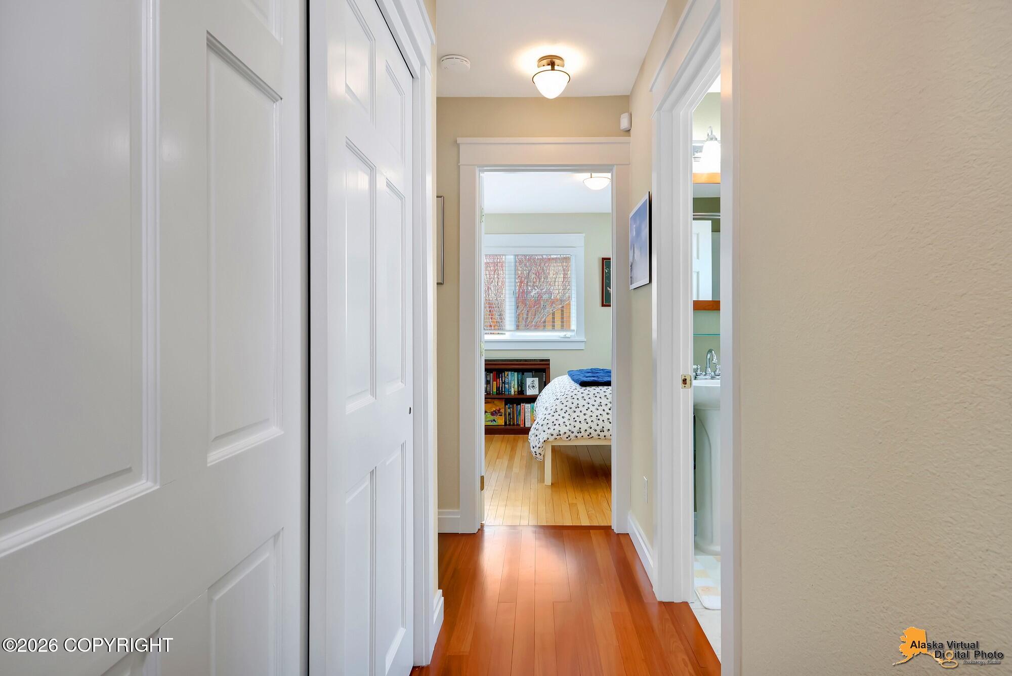 2350 Captain Cook Drive