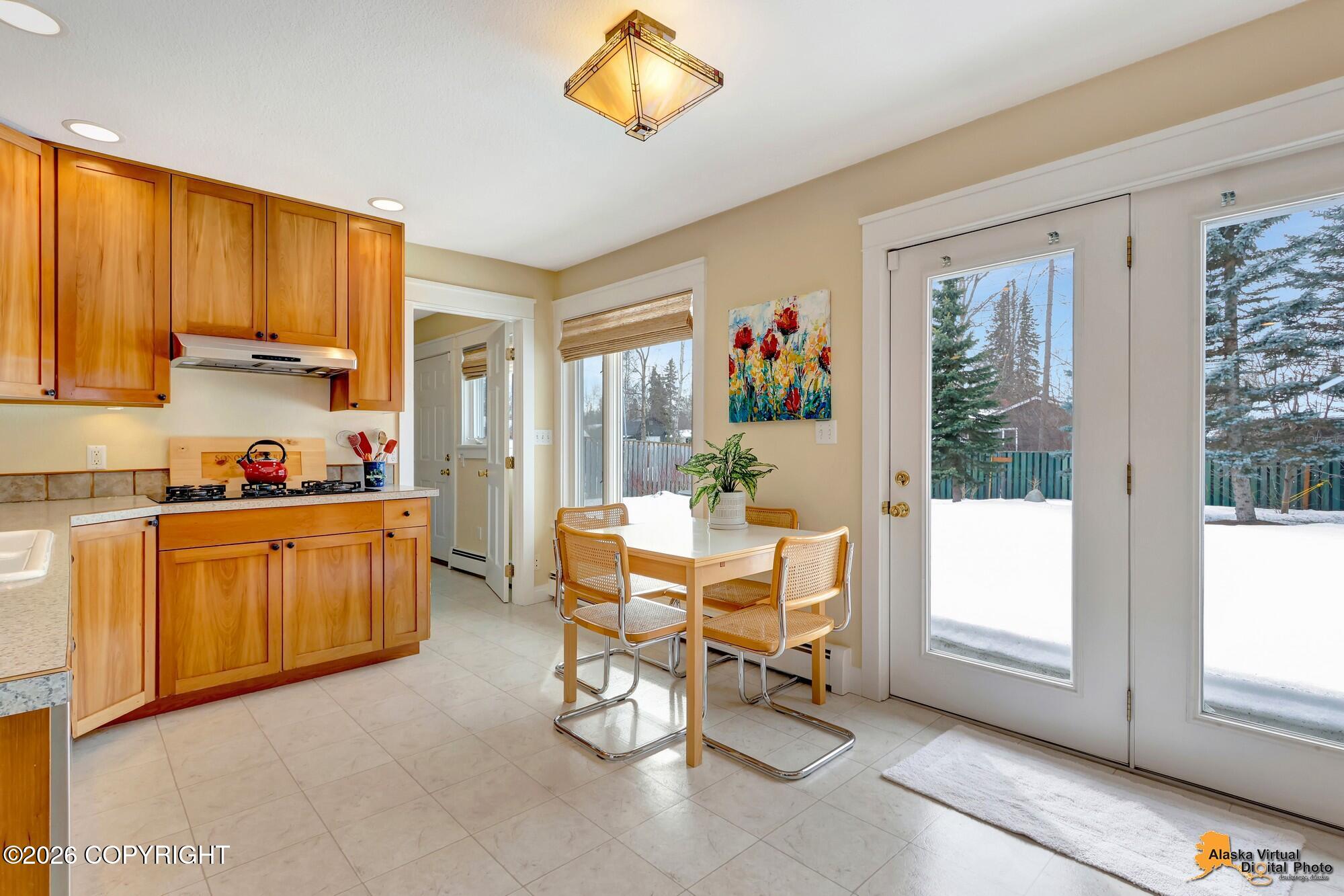 2350 Captain Cook Drive