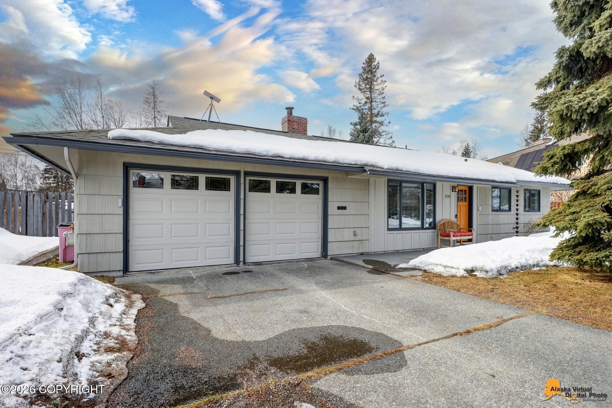 2350 Captain Cook Drive