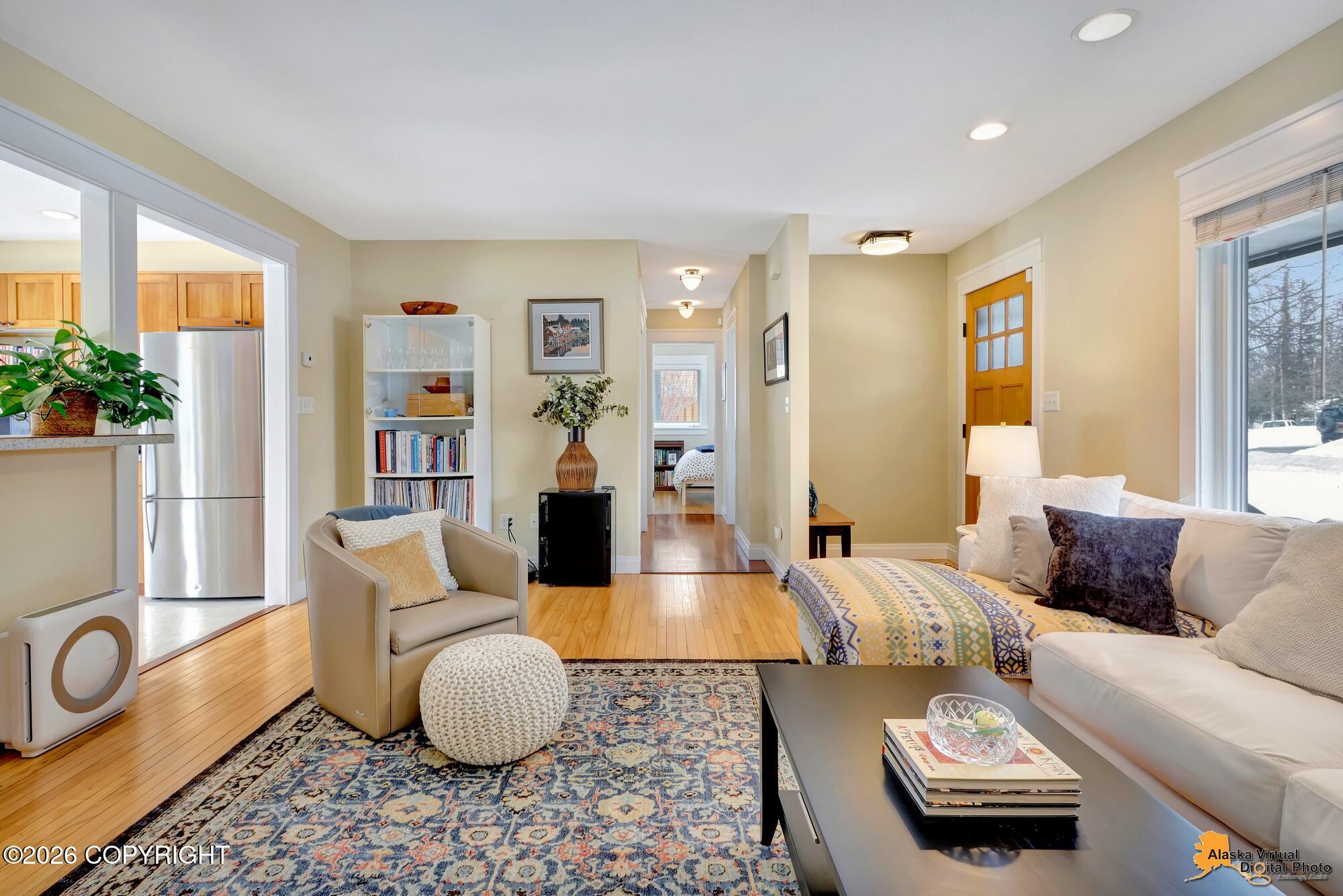 2350 Captain Cook Drive