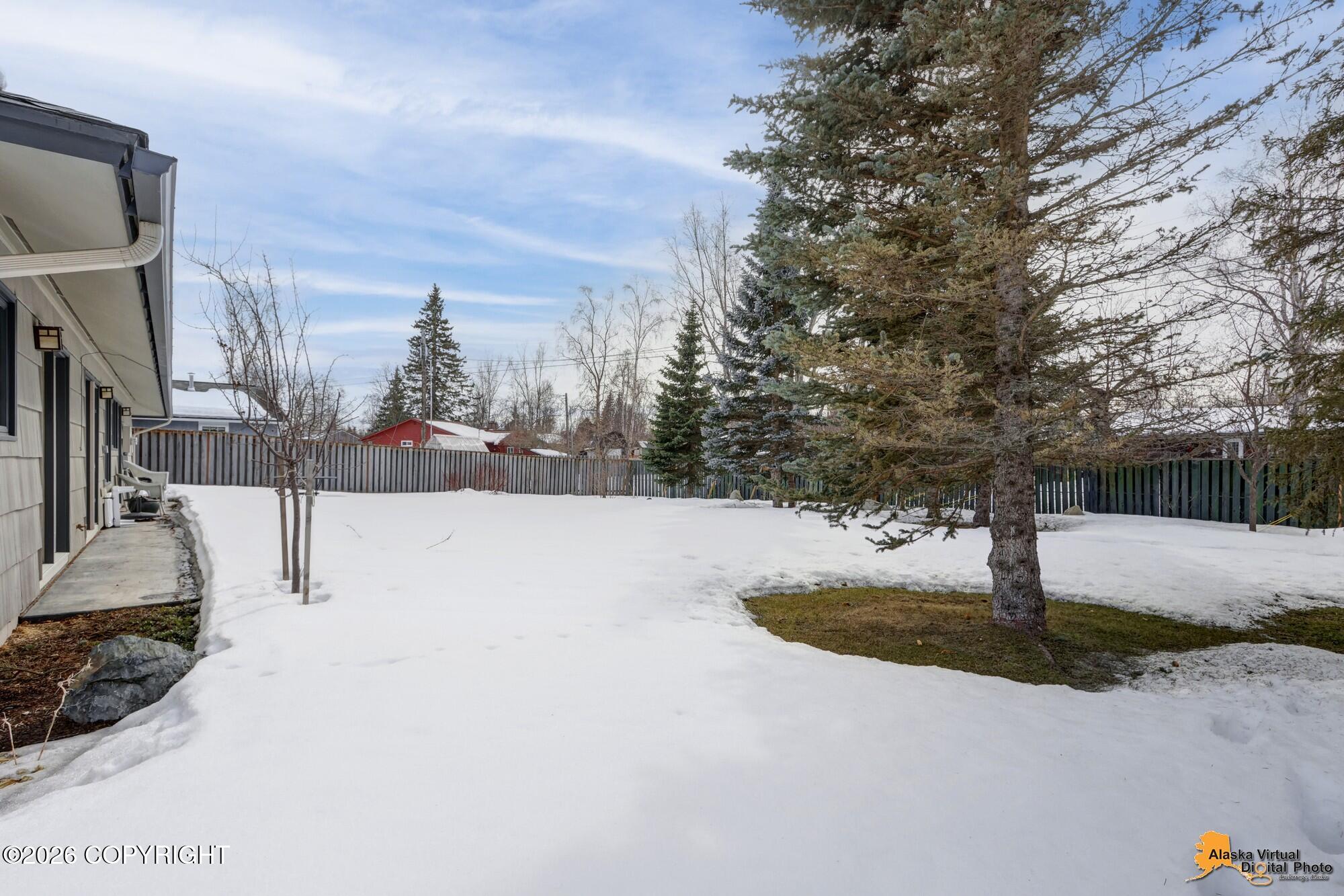 2350 Captain Cook Drive