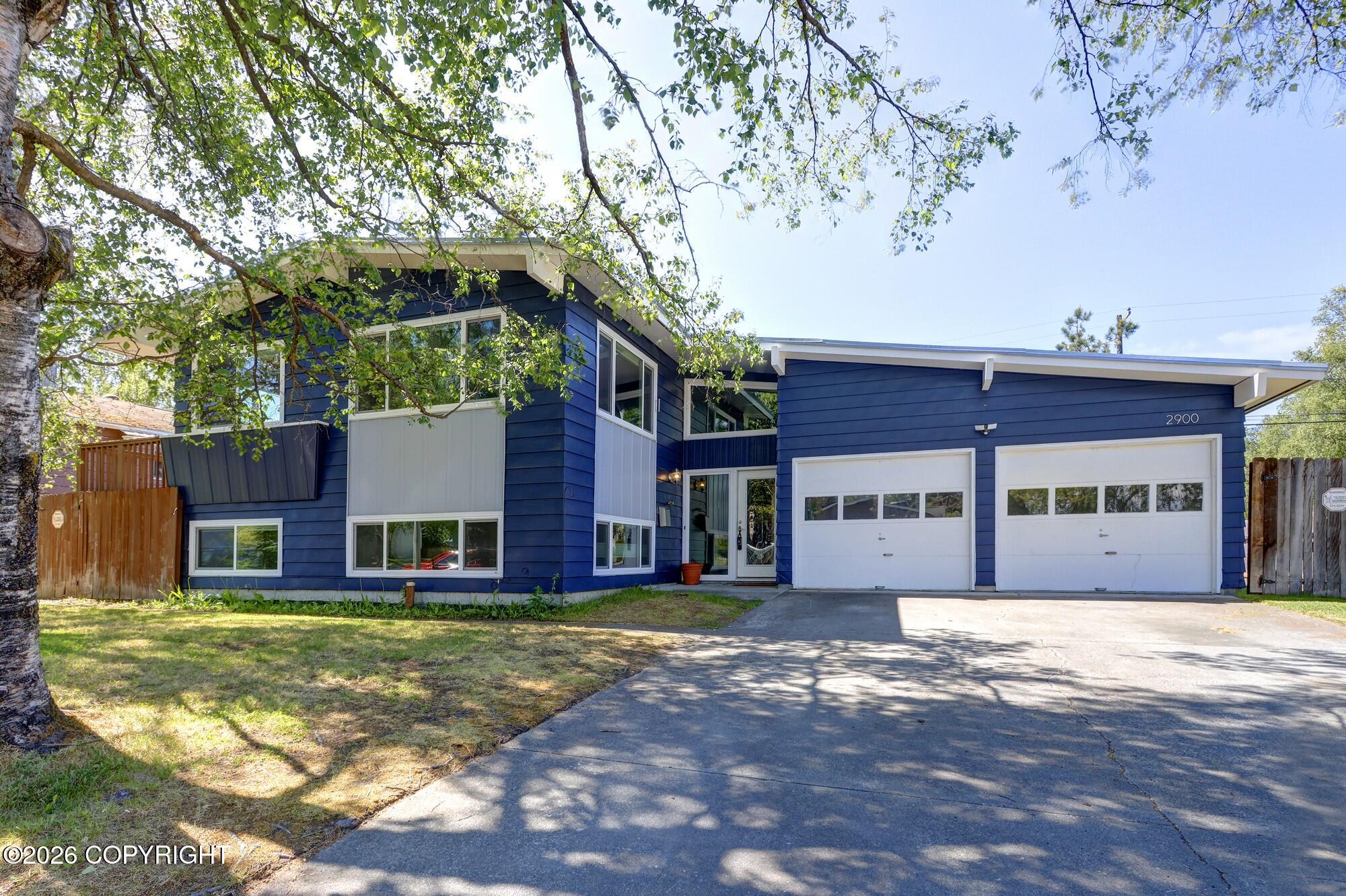 2900 Dartmouth Drive