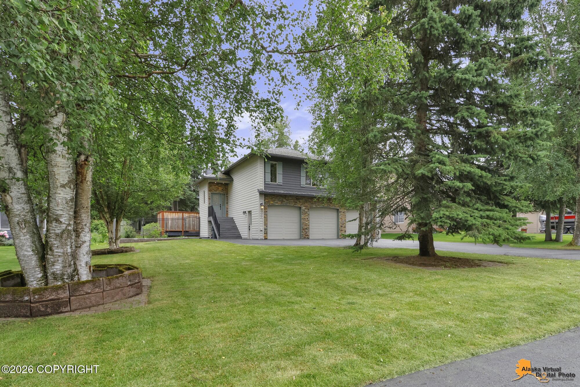 9123 Sahalee Drive