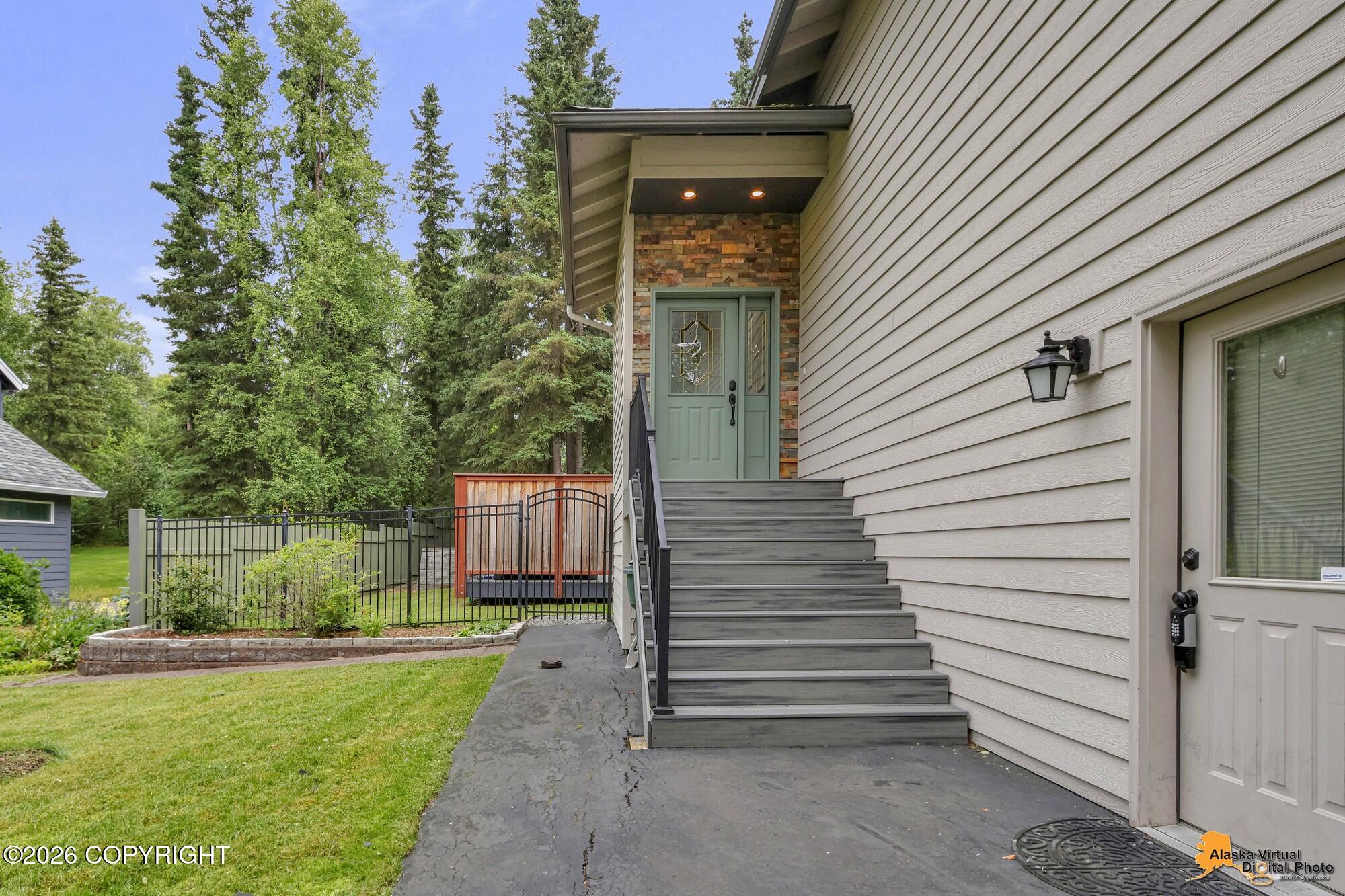 9123 Sahalee Drive