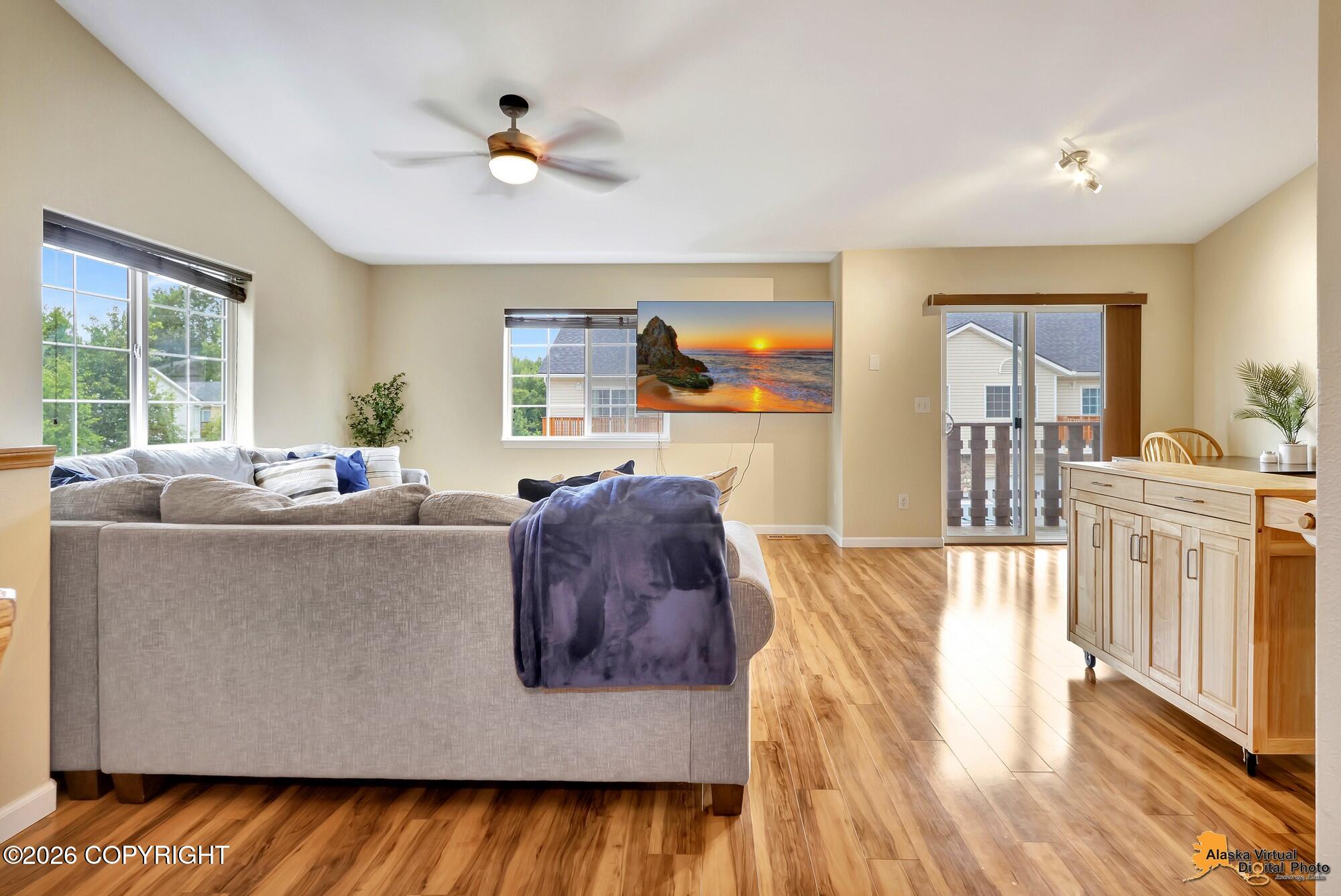 2049 E 73rd Avenue # 8 Unit: #8