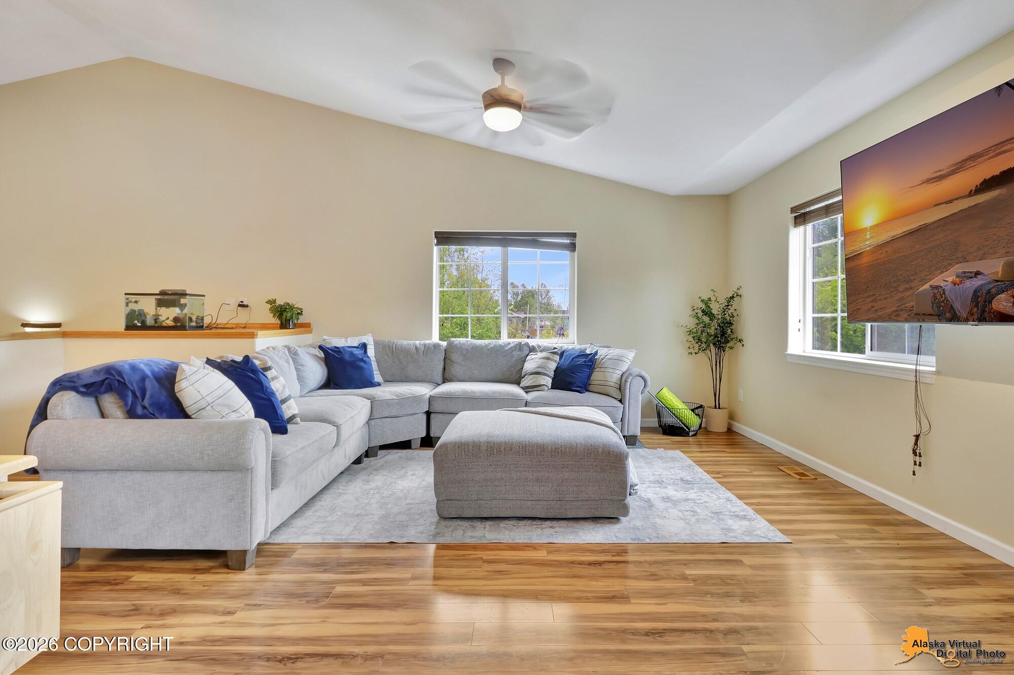 2049 E 73rd Avenue # 8 Unit: #8