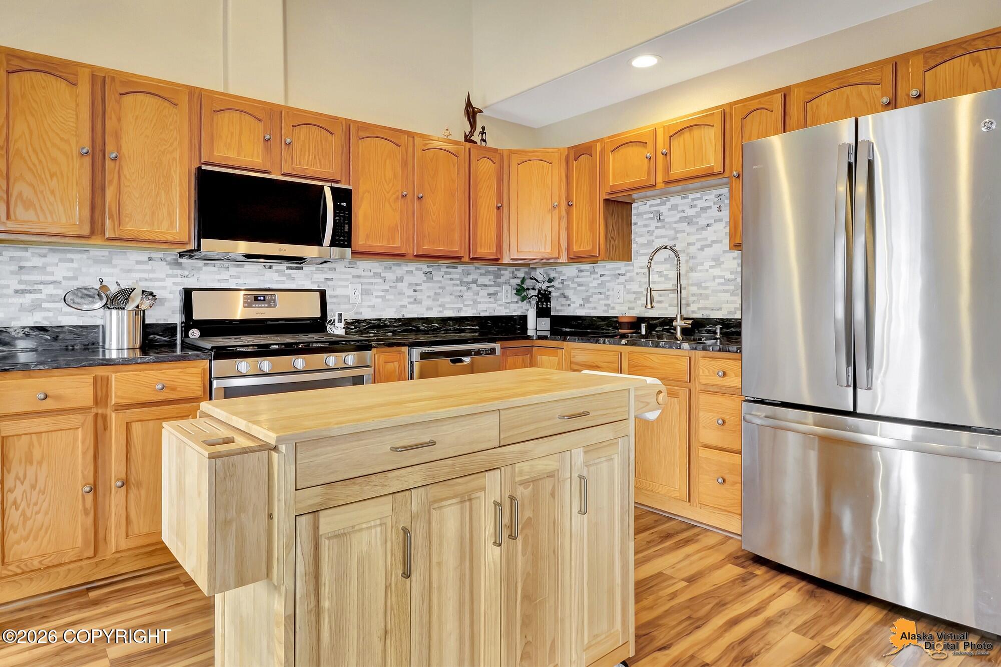2049 E 73rd Avenue # 8 Unit: #8