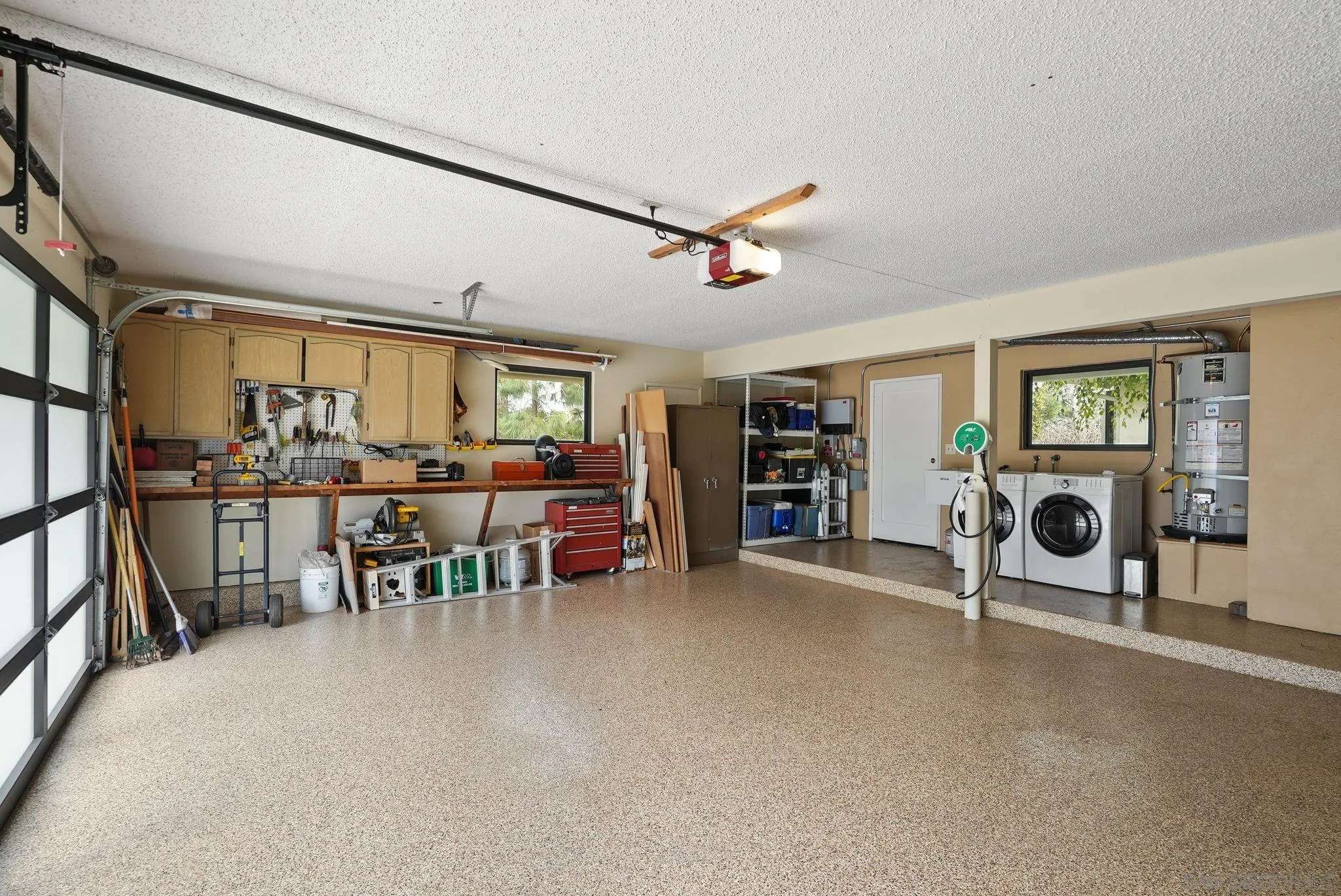 2670 Cazadero Dr