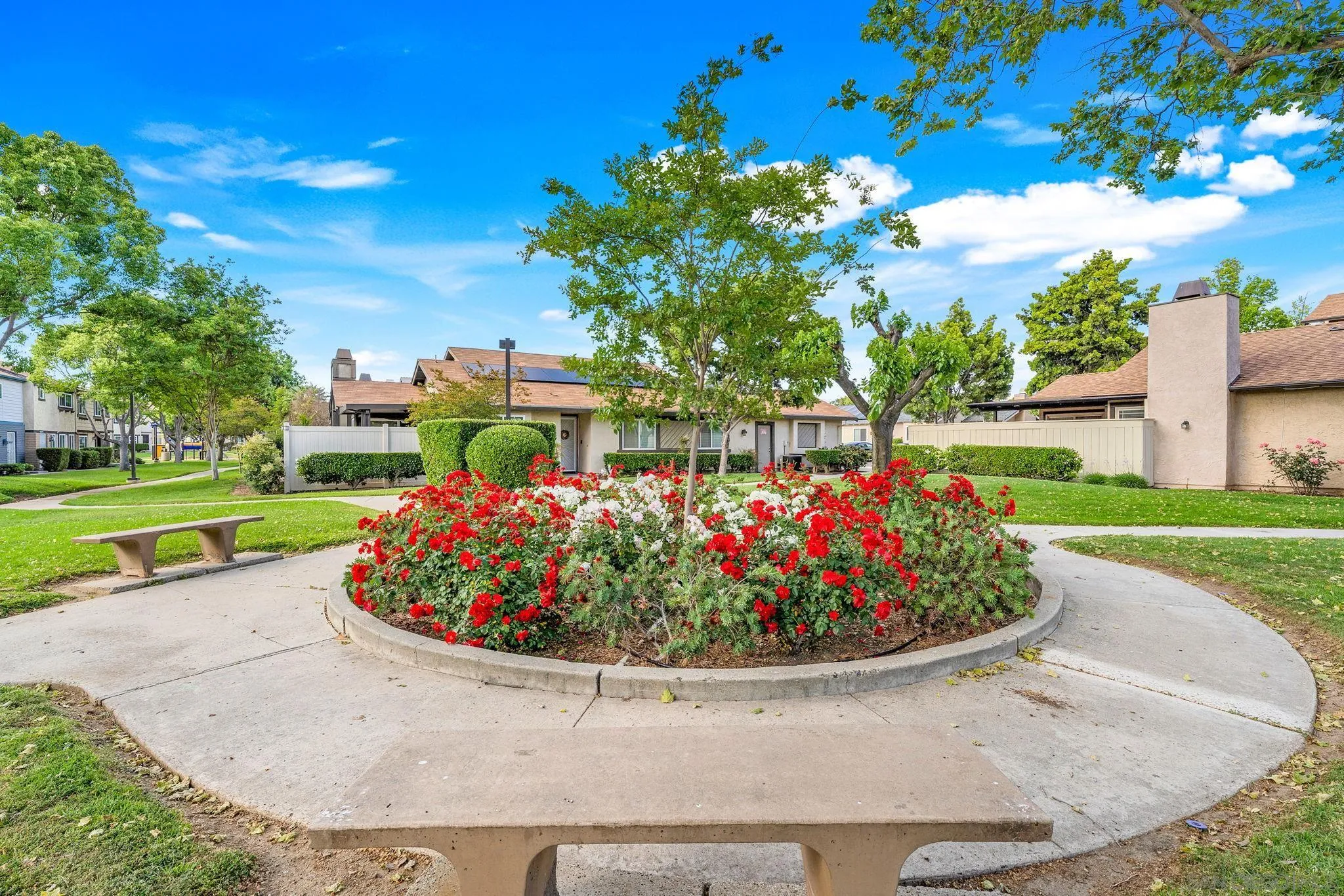 9560 Frank Way