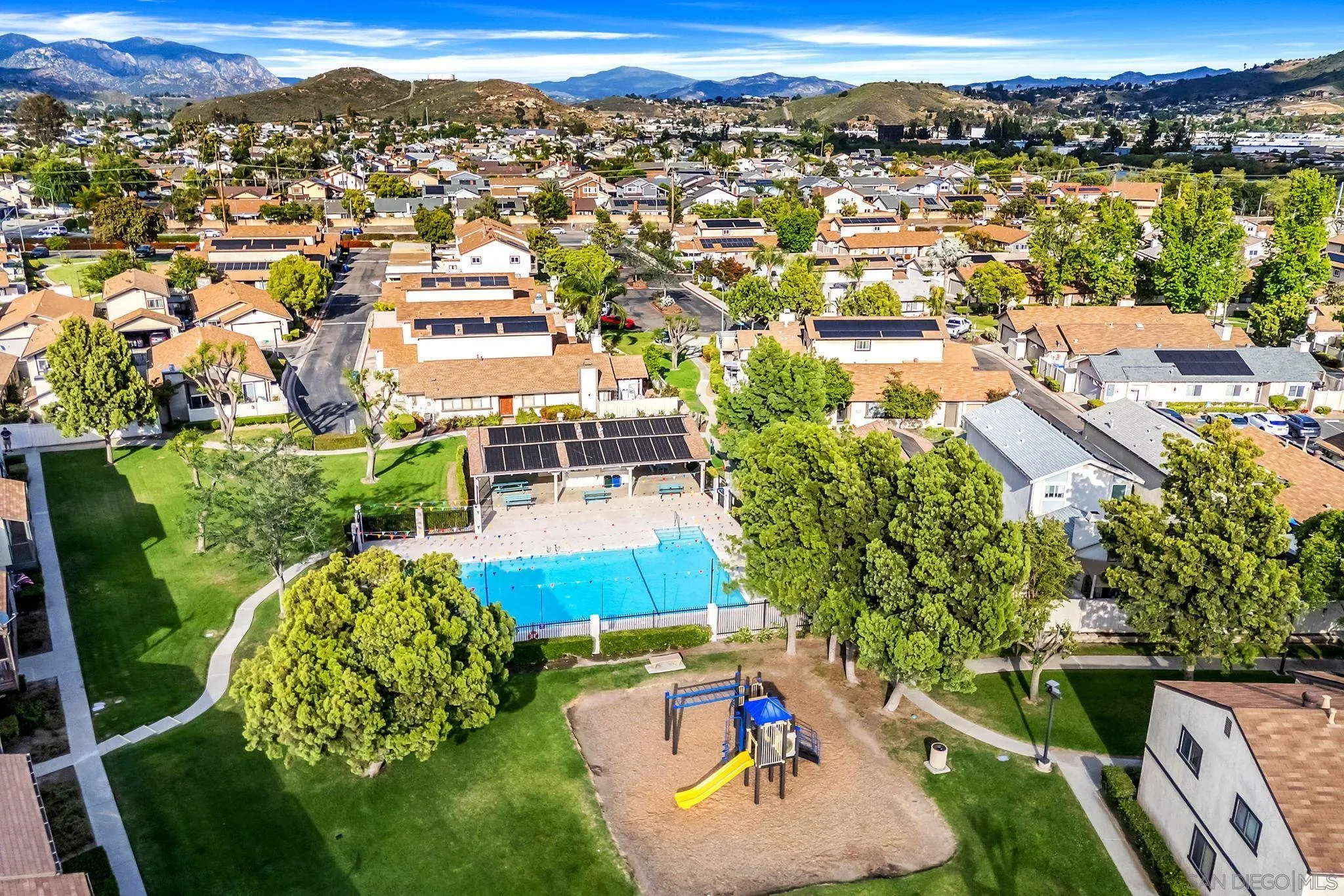 9560 Frank Way