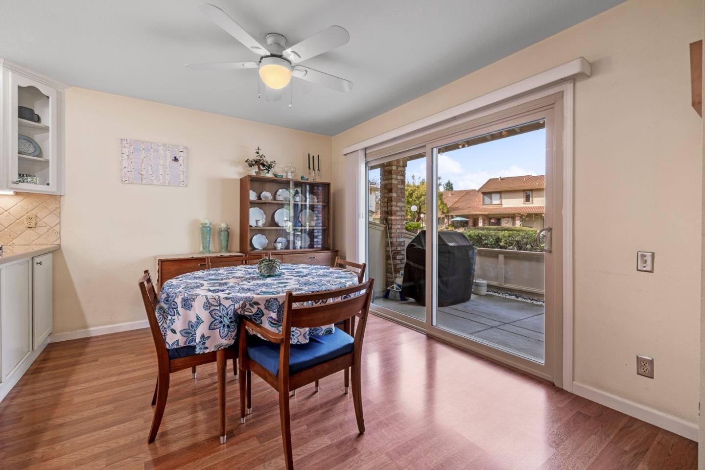 5451 Colony Green DR