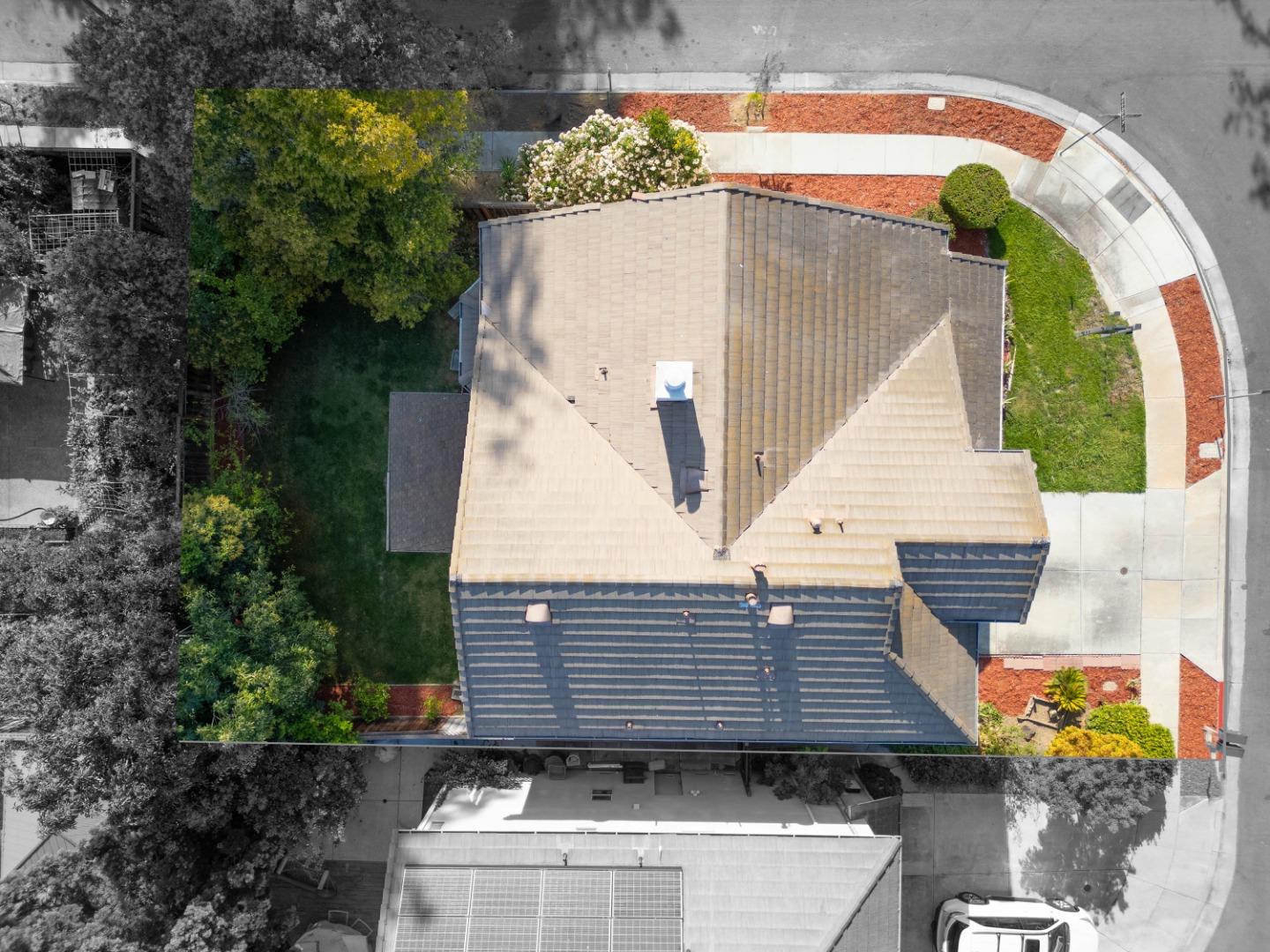 1006 Woodpark CT