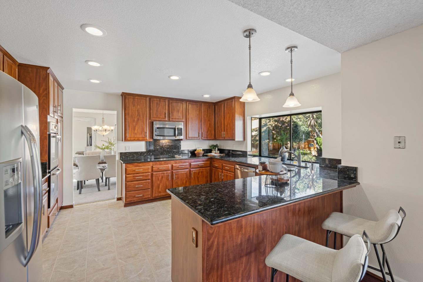 5245 Rio Lobo DR
