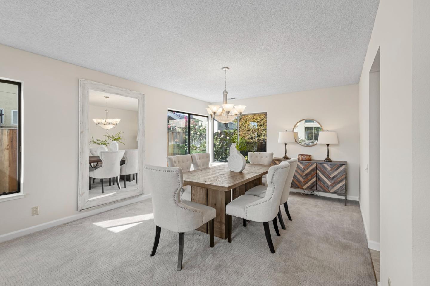 5245 Rio Lobo DR