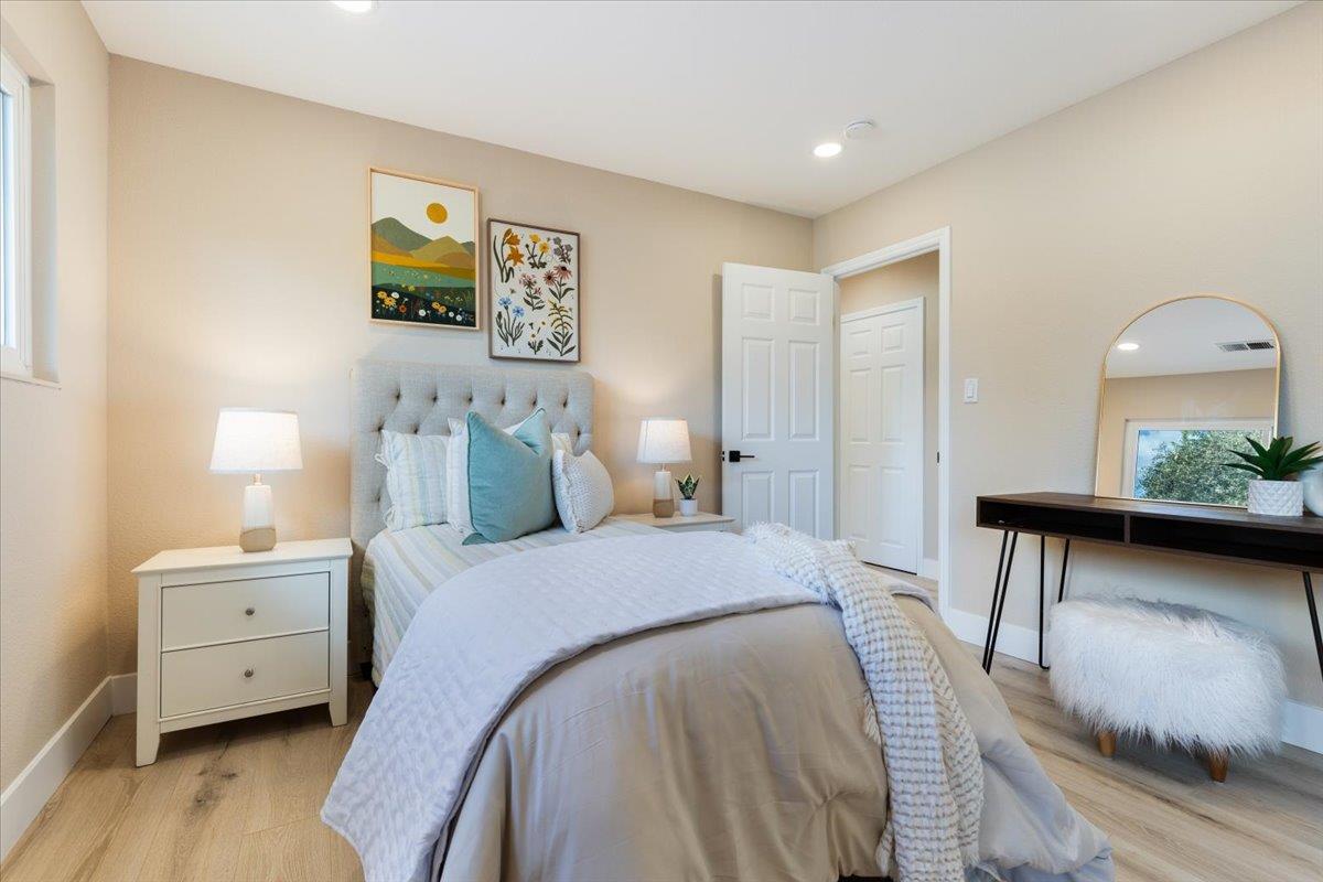 6434 Menlo DR