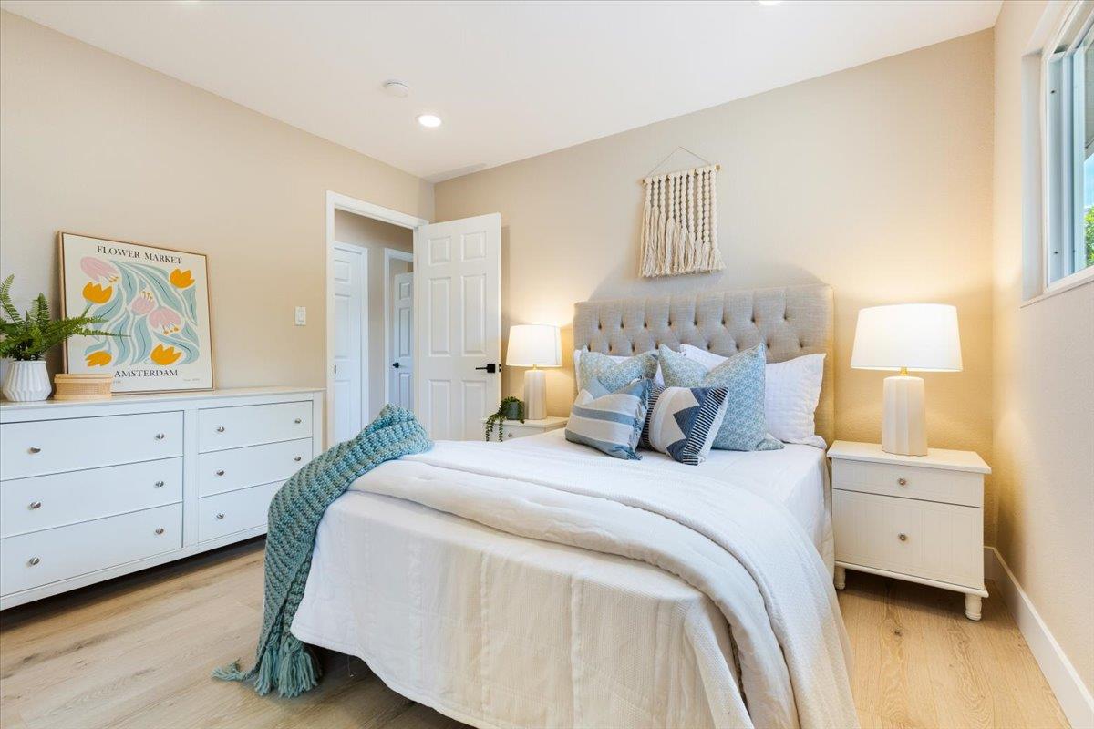 6434 Menlo DR