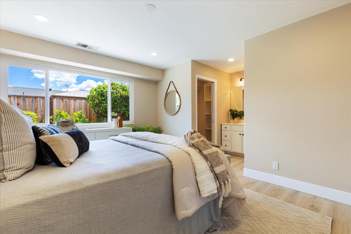 6434 Menlo DR