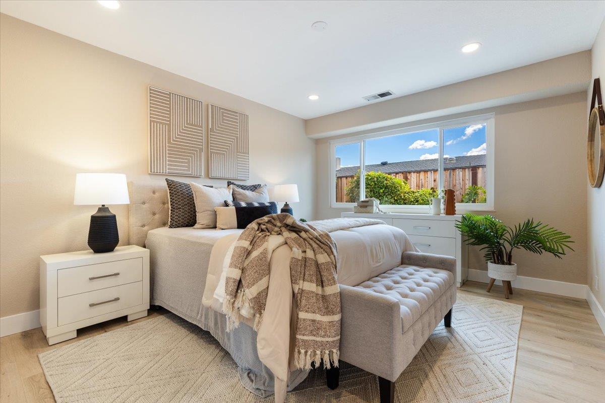 6434 Menlo DR