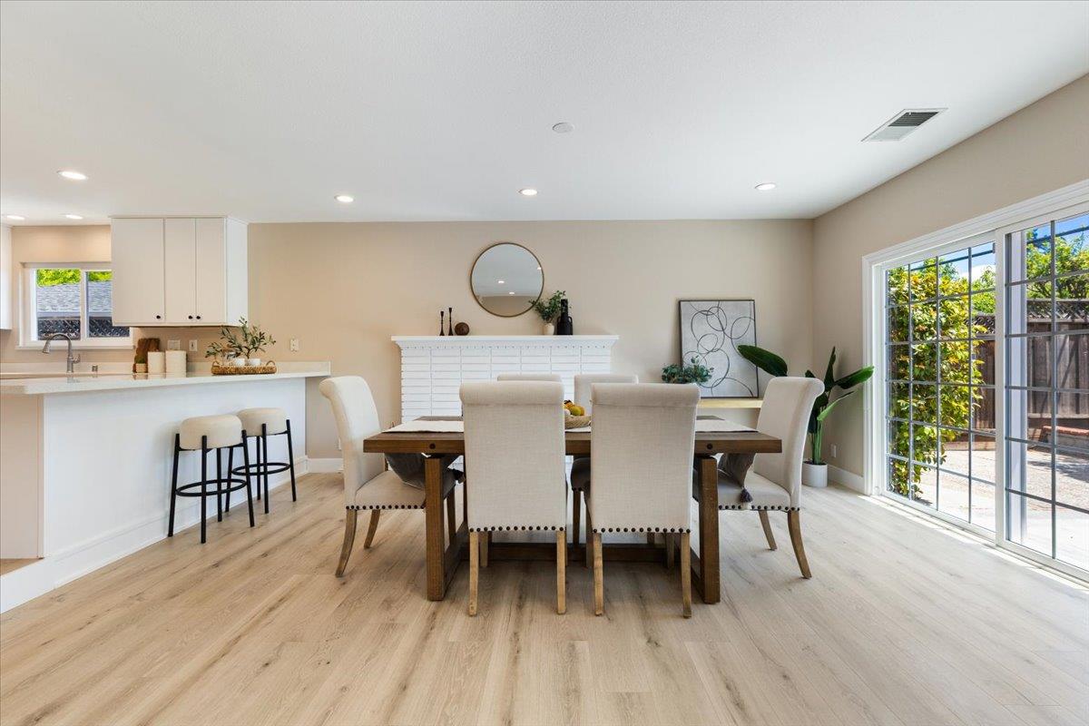6434 Menlo DR