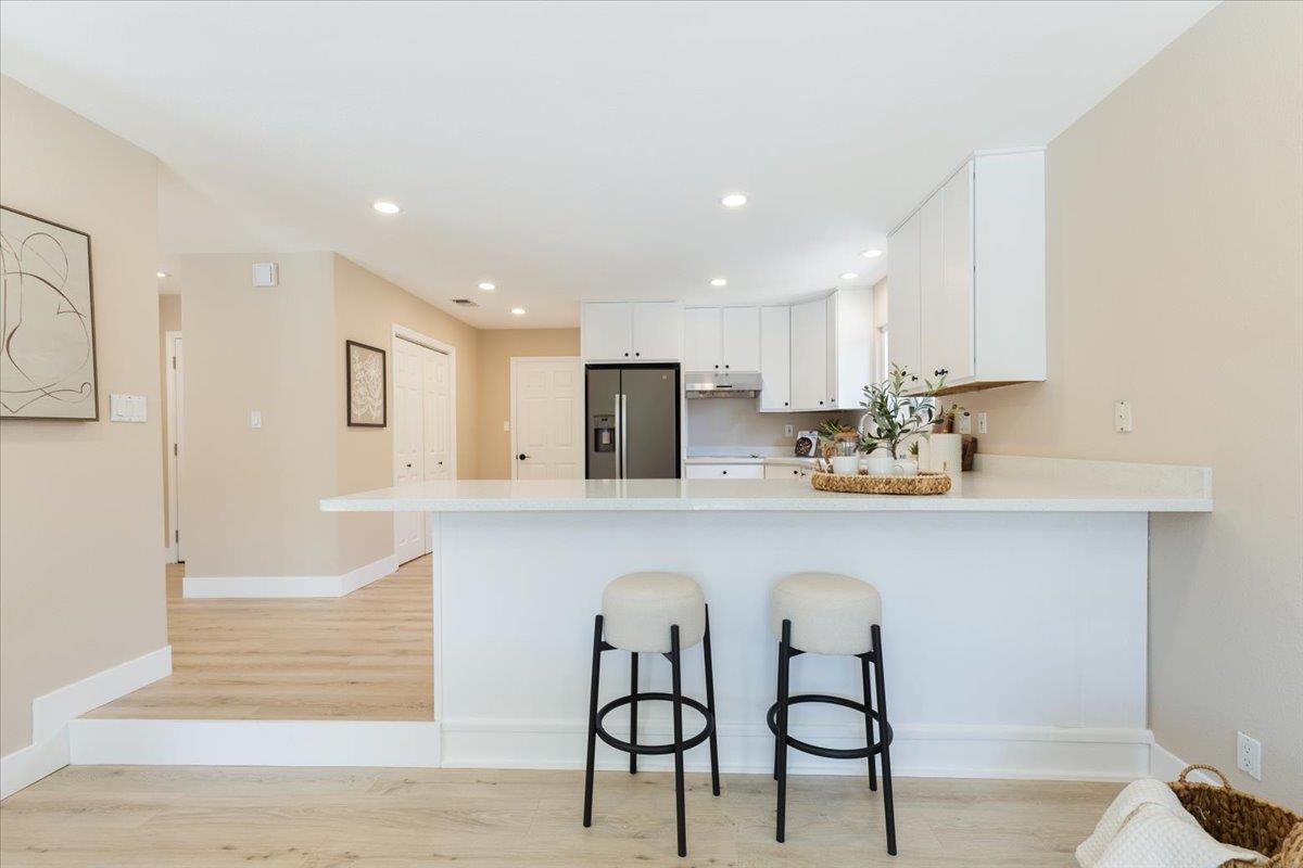 6434 Menlo DR