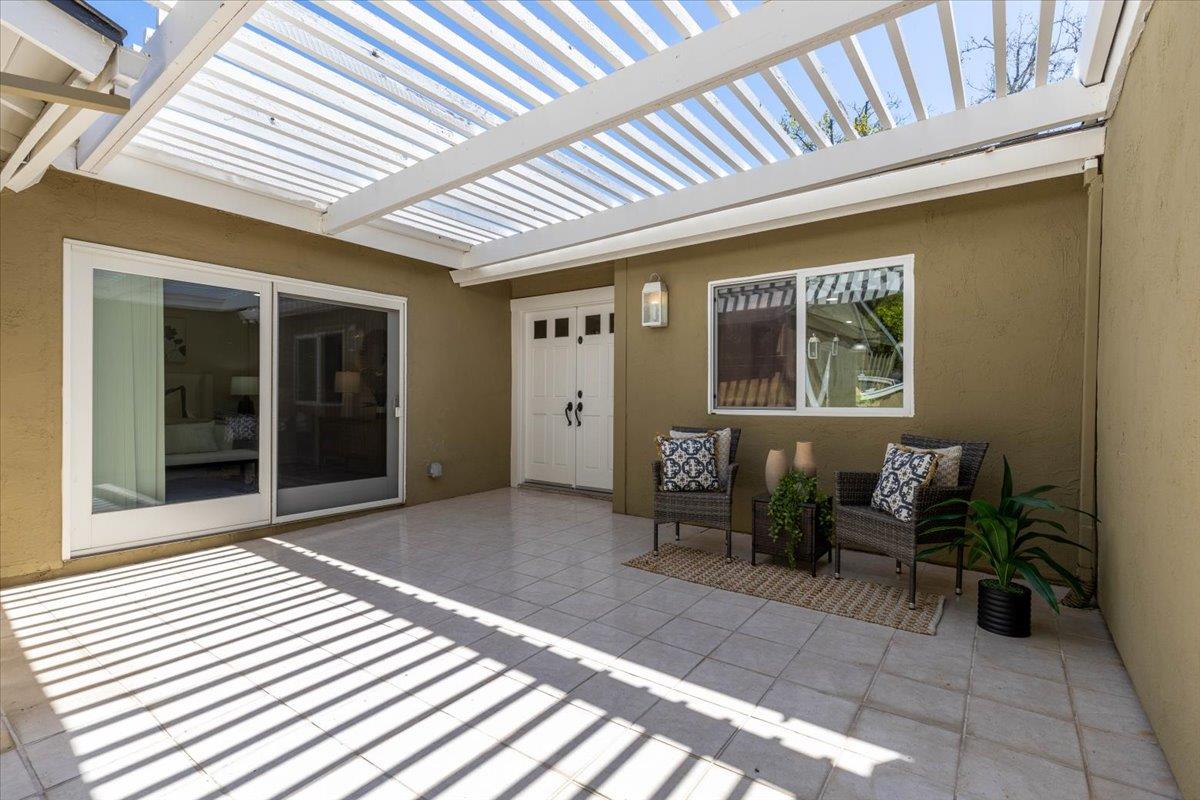 1108 Camber Tree CT