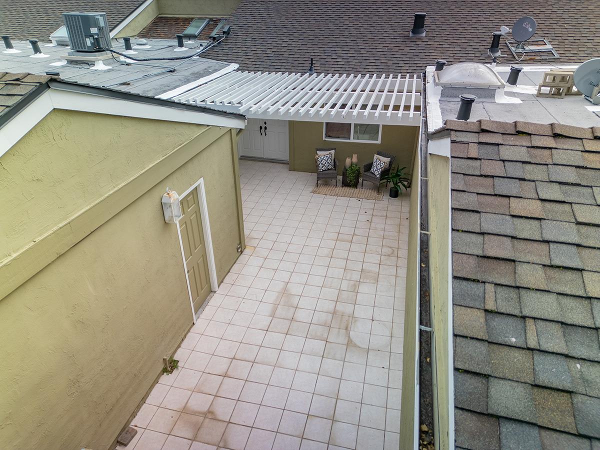1108 Camber Tree CT
