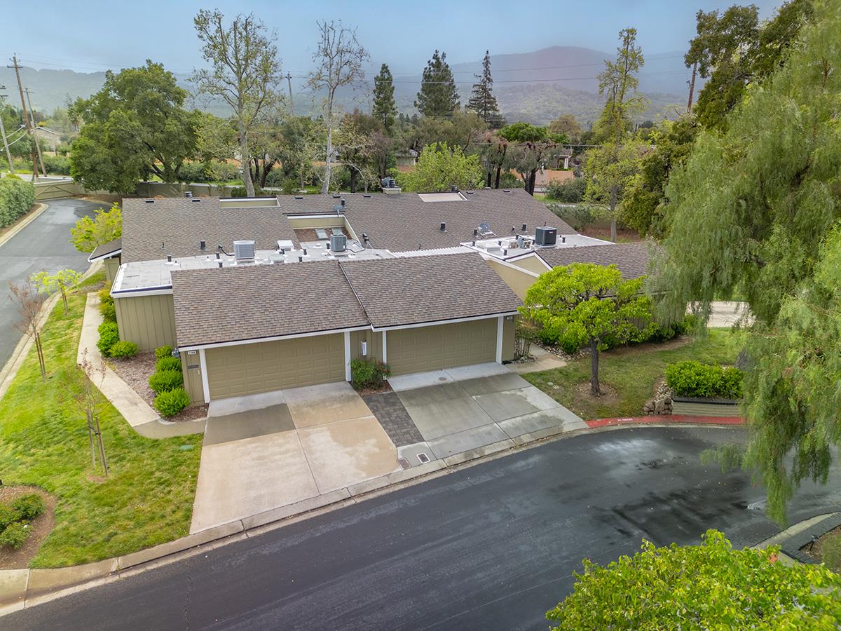 1108 Camber Tree CT