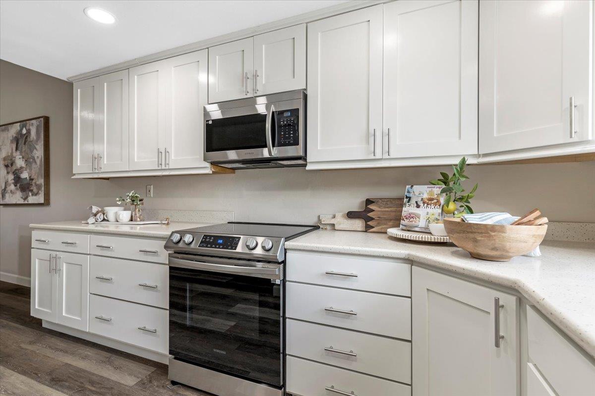 1108 Camber Tree CT