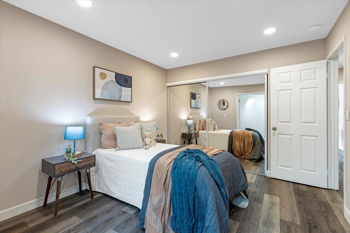 1108 Camber Tree CT