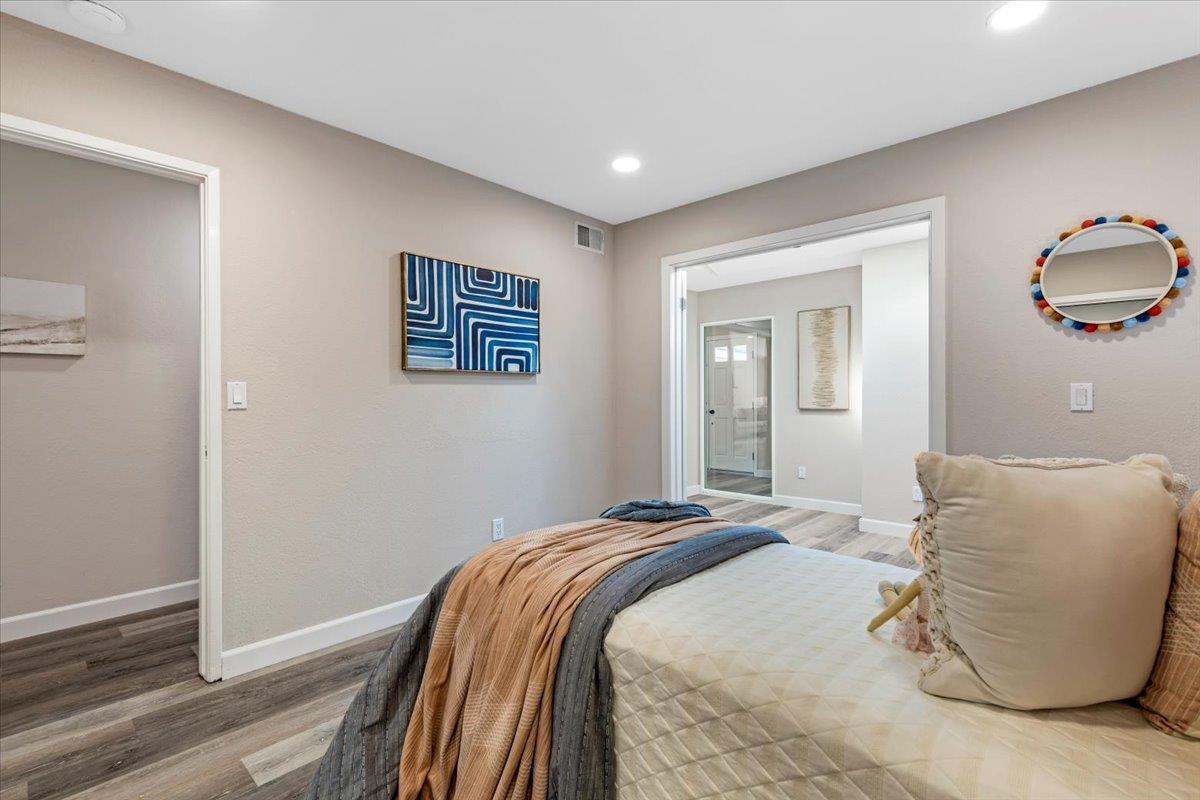1108 Camber Tree CT