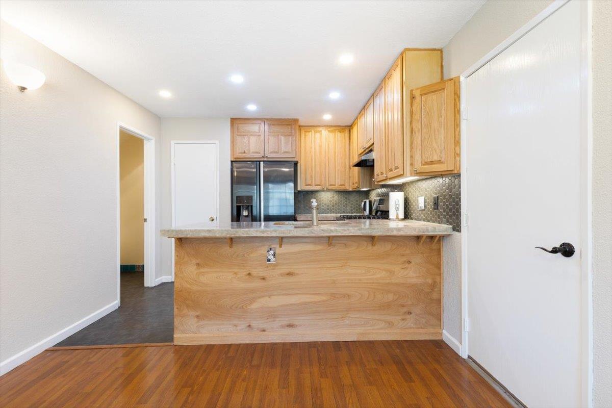 5453 Colony Green Drive