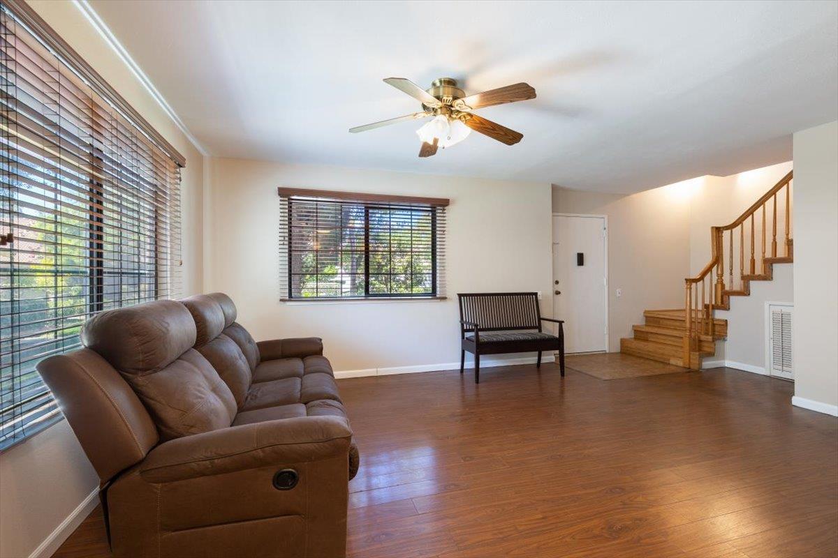 5453 Colony Green Drive