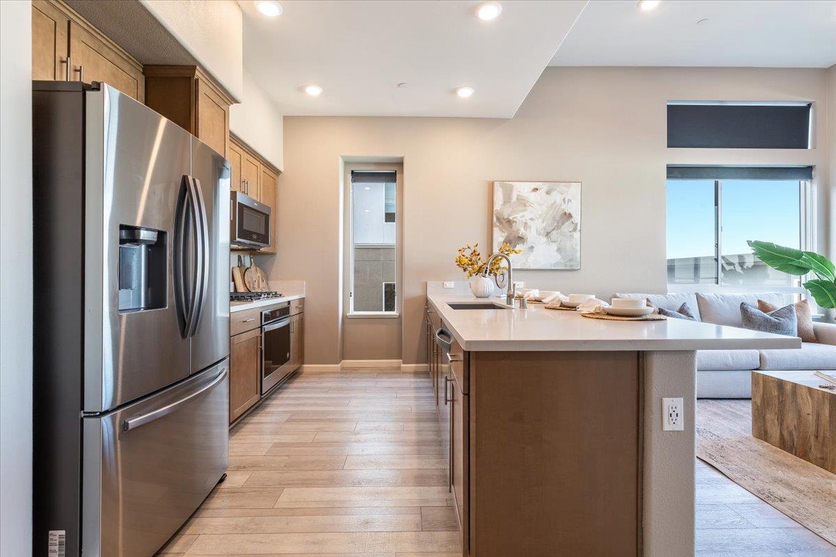 2981 Henry Miller Place 10