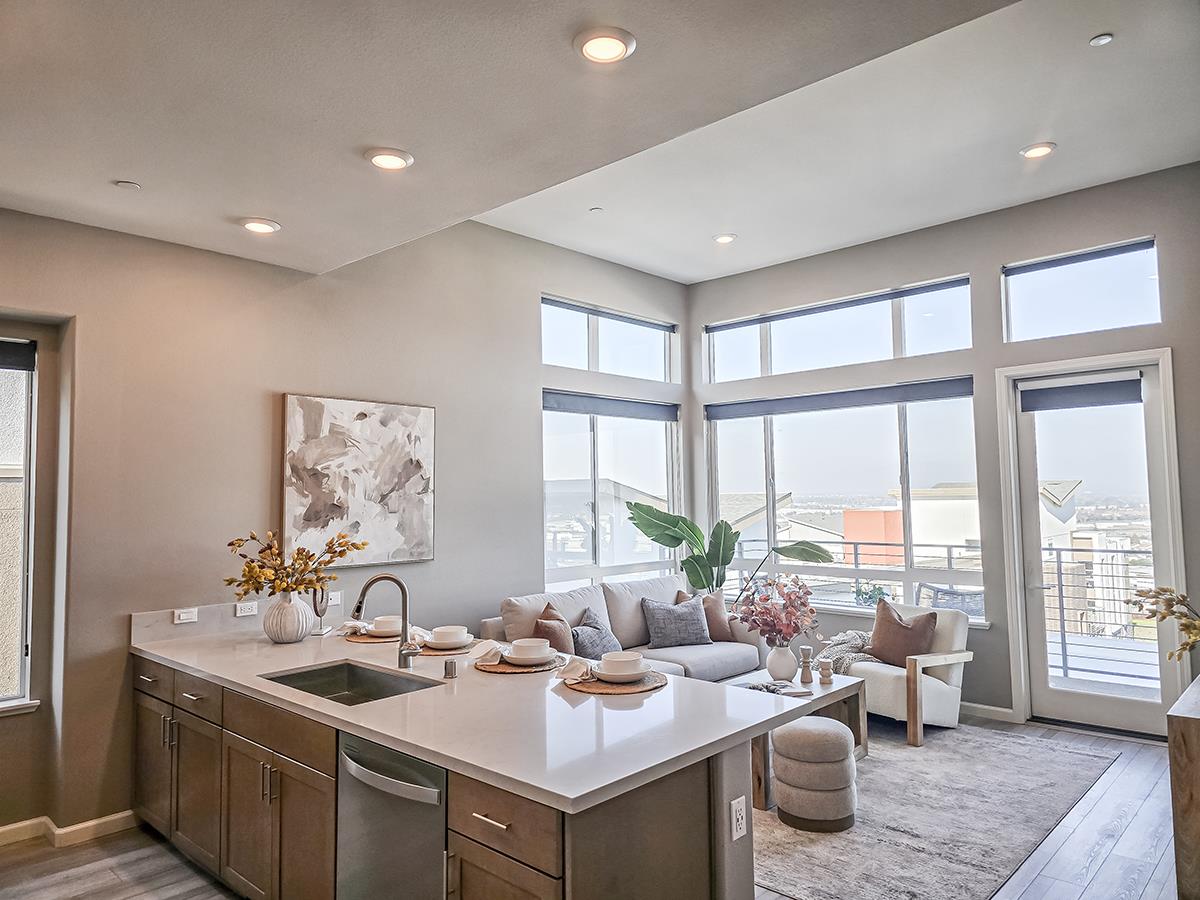 2981 Henry Miller Place 10